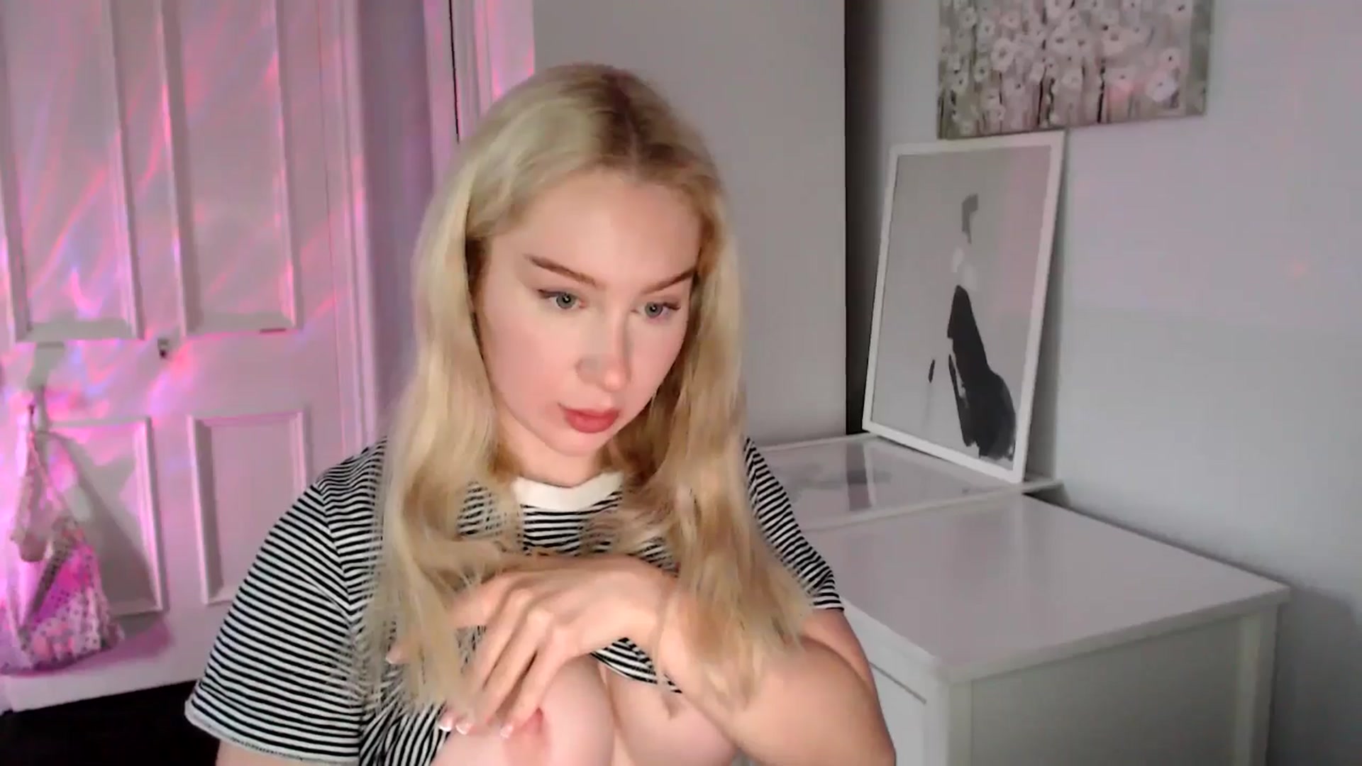 Gallery image thumbnail from British_Cutie's myfreecams stream on, 04/26/2025, 19:13 image 11 of 20