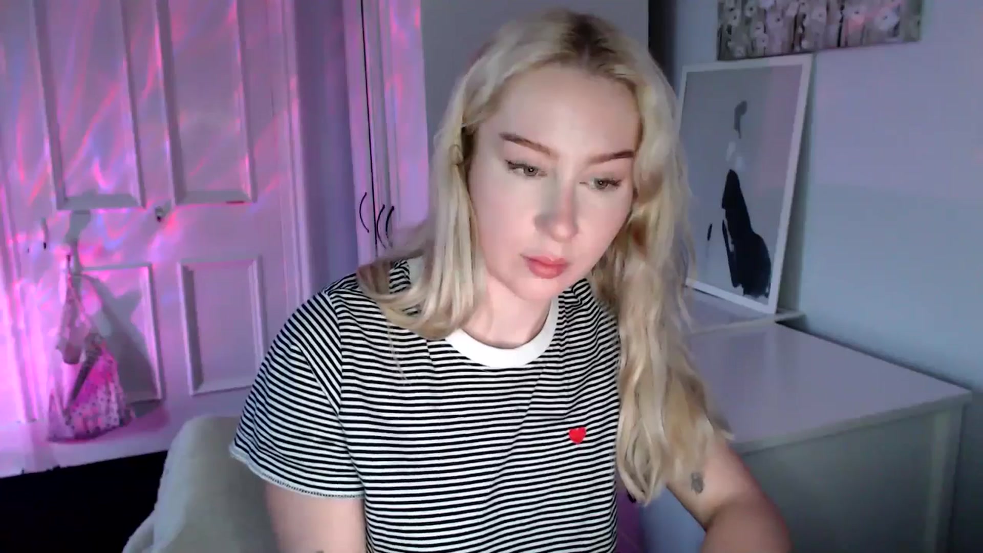 Gallery image thumbnail from British_Cutie's myfreecams stream on, 04/26/2025, 19:13 image 16 of 20