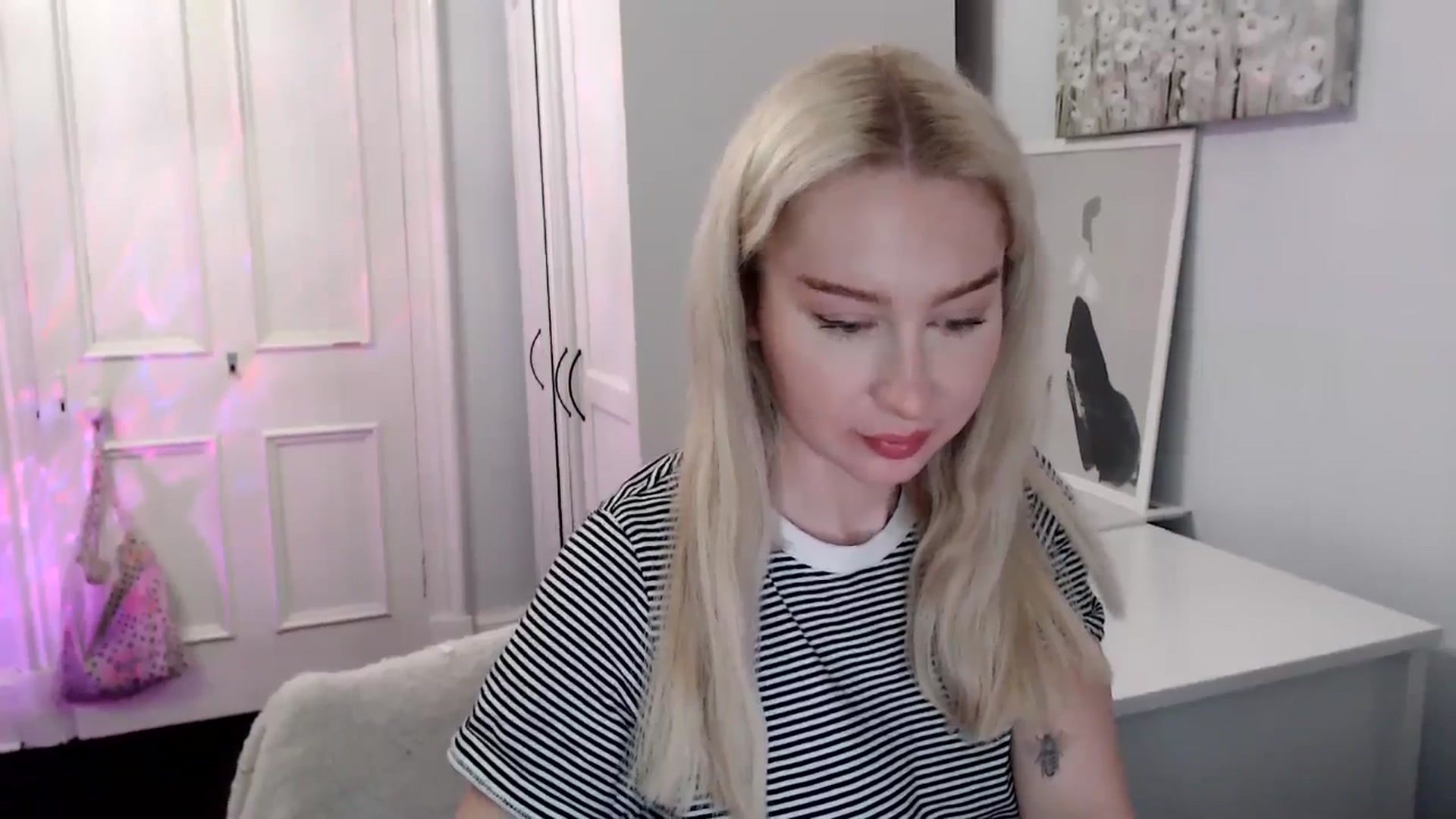 Gallery image thumbnail from British_Cutie's myfreecams stream on, 04/26/2025, 20:06 image 13 of 20