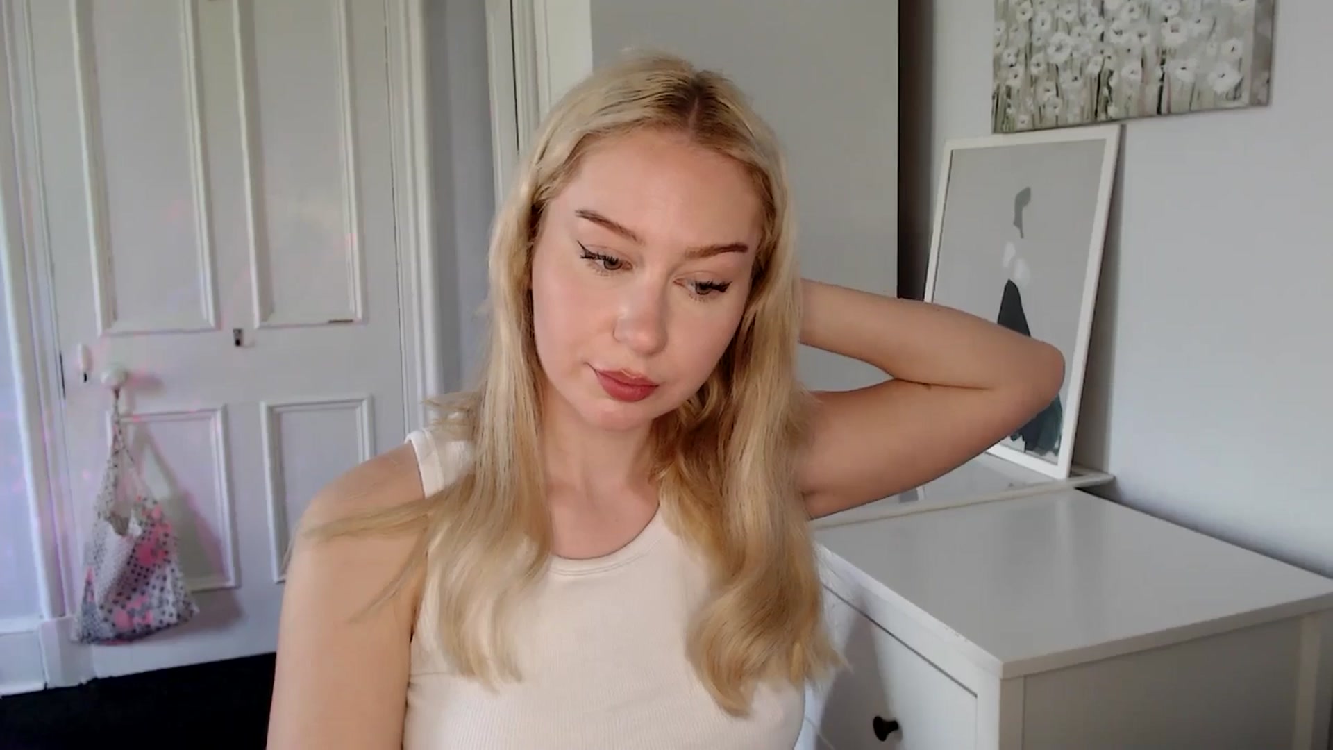 Gallery image thumbnail from British_Cutie's myfreecams stream on, 04/27/2025, 13:46 image 7 of 20