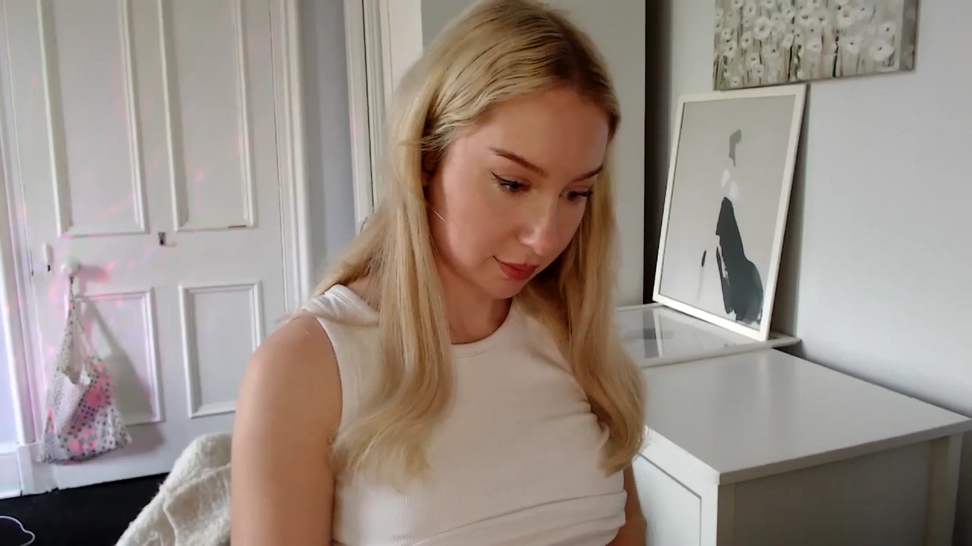 Gallery image thumbnail from British_Cutie's myfreecams stream on, 04/27/2025, 14:44 image 20 of 20