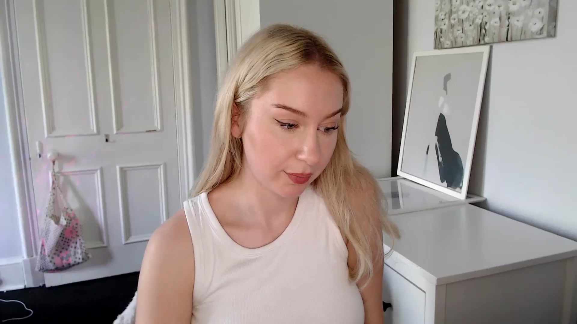 Gallery image thumbnail from British_Cutie's myfreecams stream on, 04/27/2025, 15:10 image 20 of 20