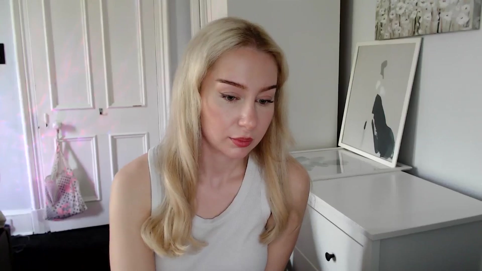 Gallery image thumbnail from British_Cutie's myfreecams stream on, 04/29/2025, 12:44 image 14 of 20