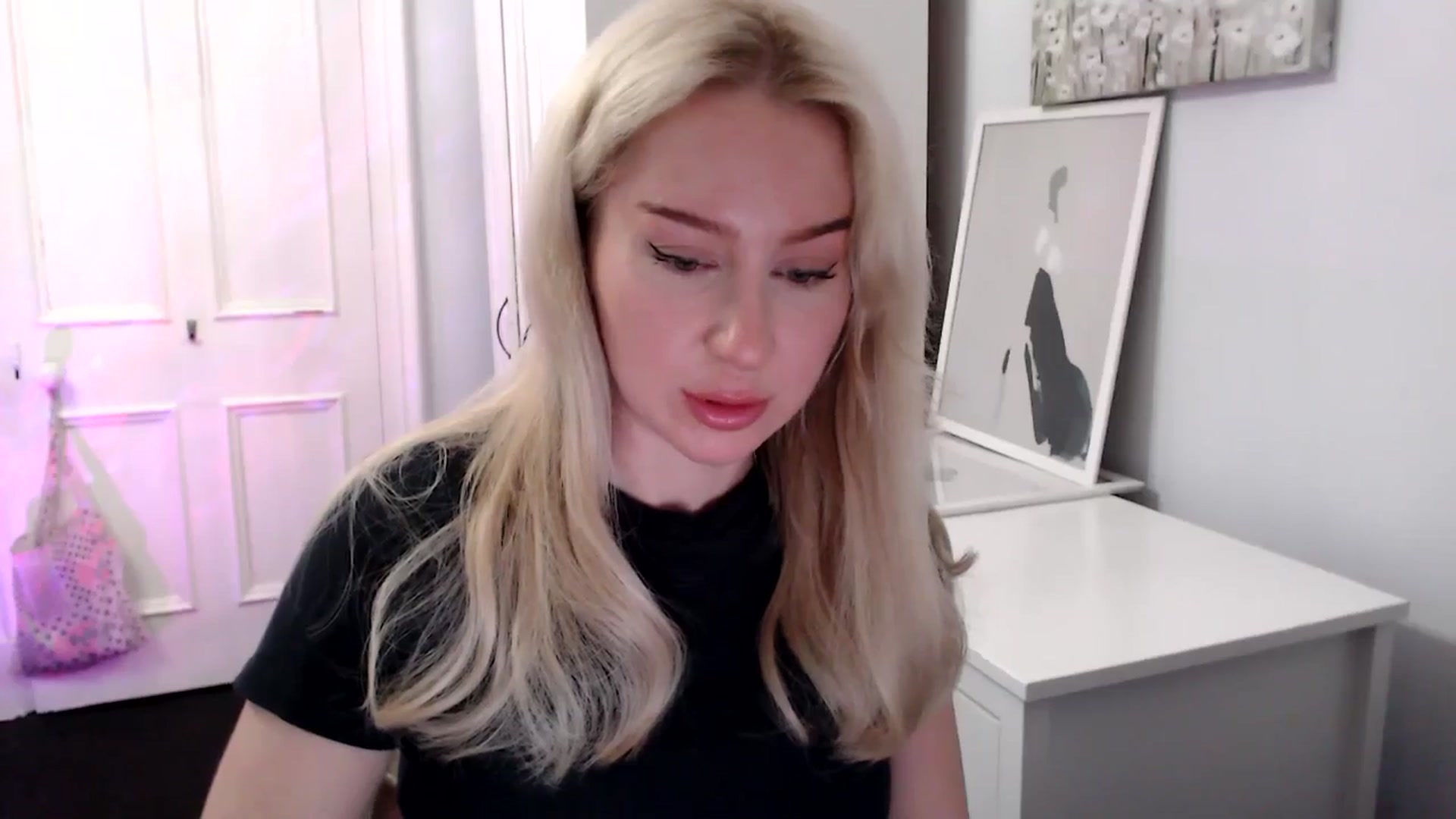 Gallery image thumbnail from British_Cutie's myfreecams stream on, 04/29/2025, 19:50 image 11 of 20