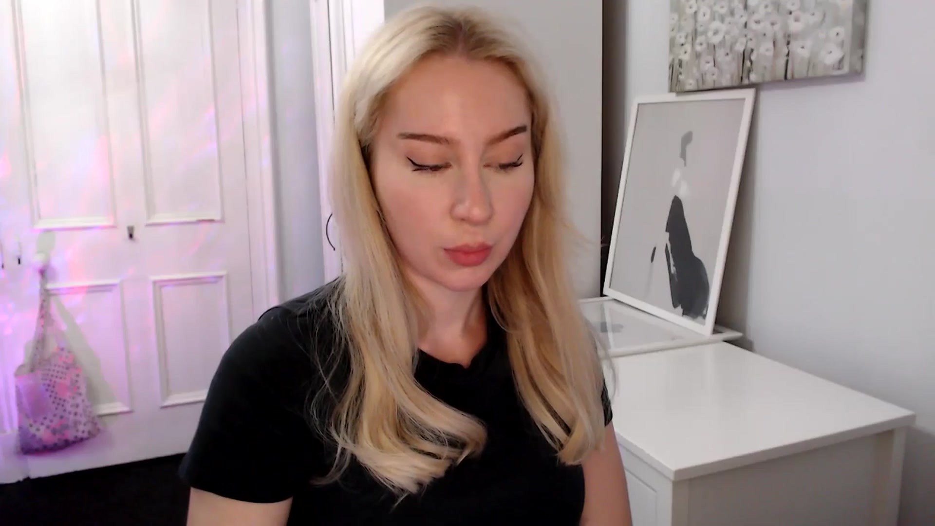 Gallery image thumbnail from British_Cutie's myfreecams stream on, 04/29/2025, 19:50 image 2 of 20