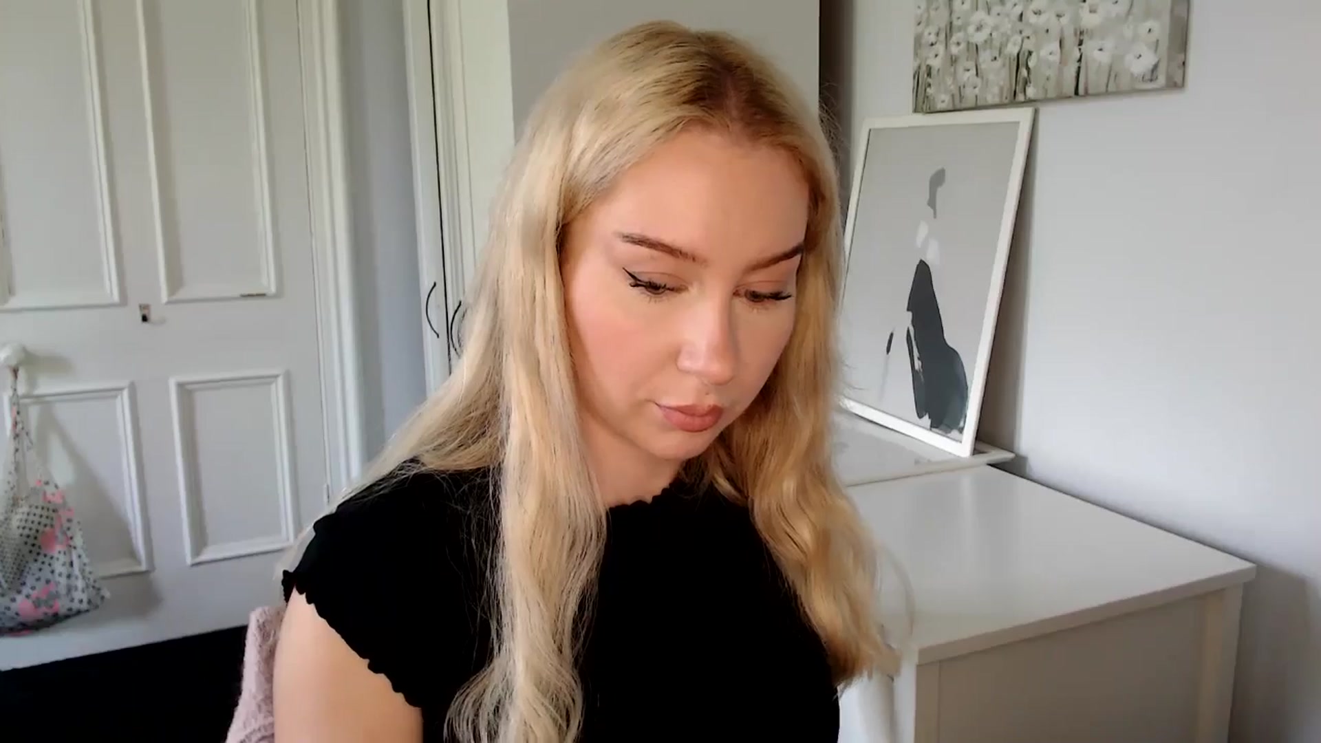 Gallery image thumbnail from British_Cutie's myfreecams stream on, 05/01/2025, 12:21 image 3 of 20