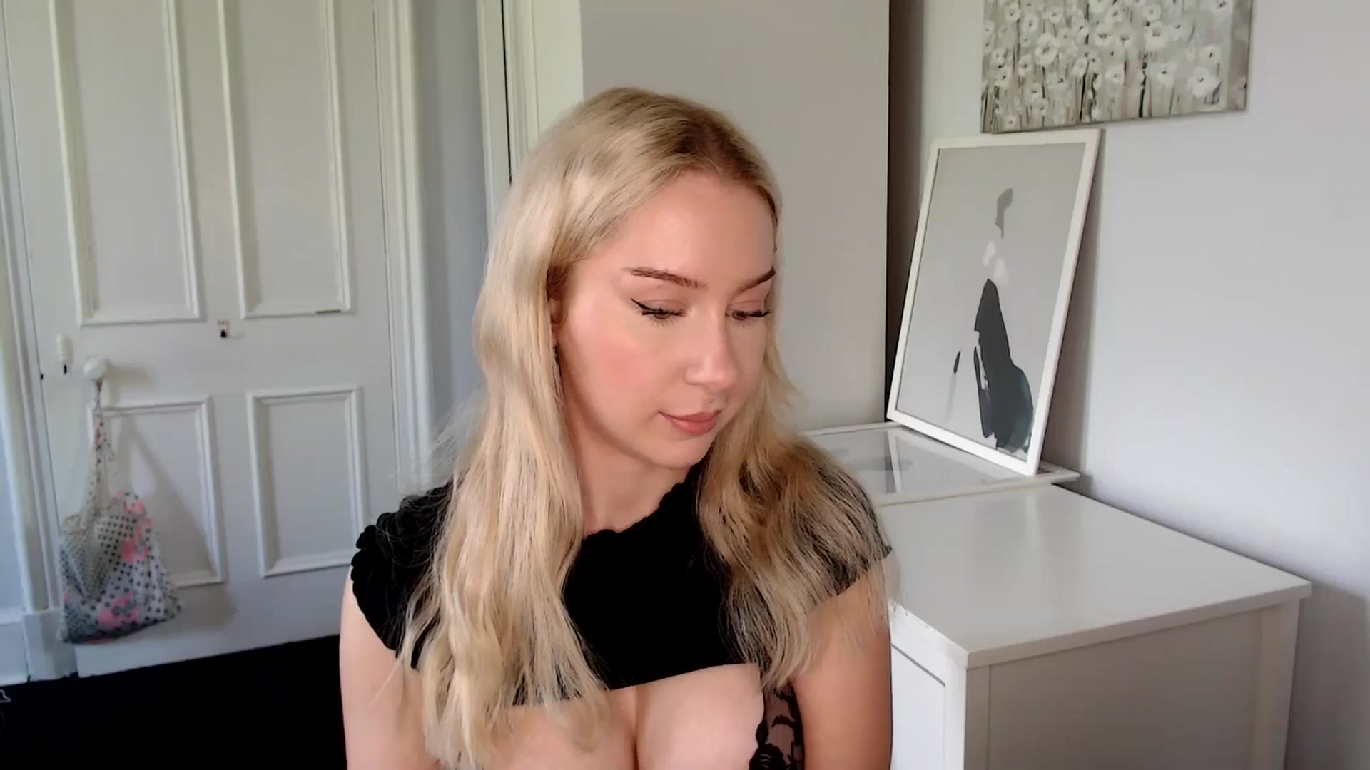Gallery image thumbnail from British_Cutie's myfreecams stream on, 05/01/2025, 12:21 image 19 of 20