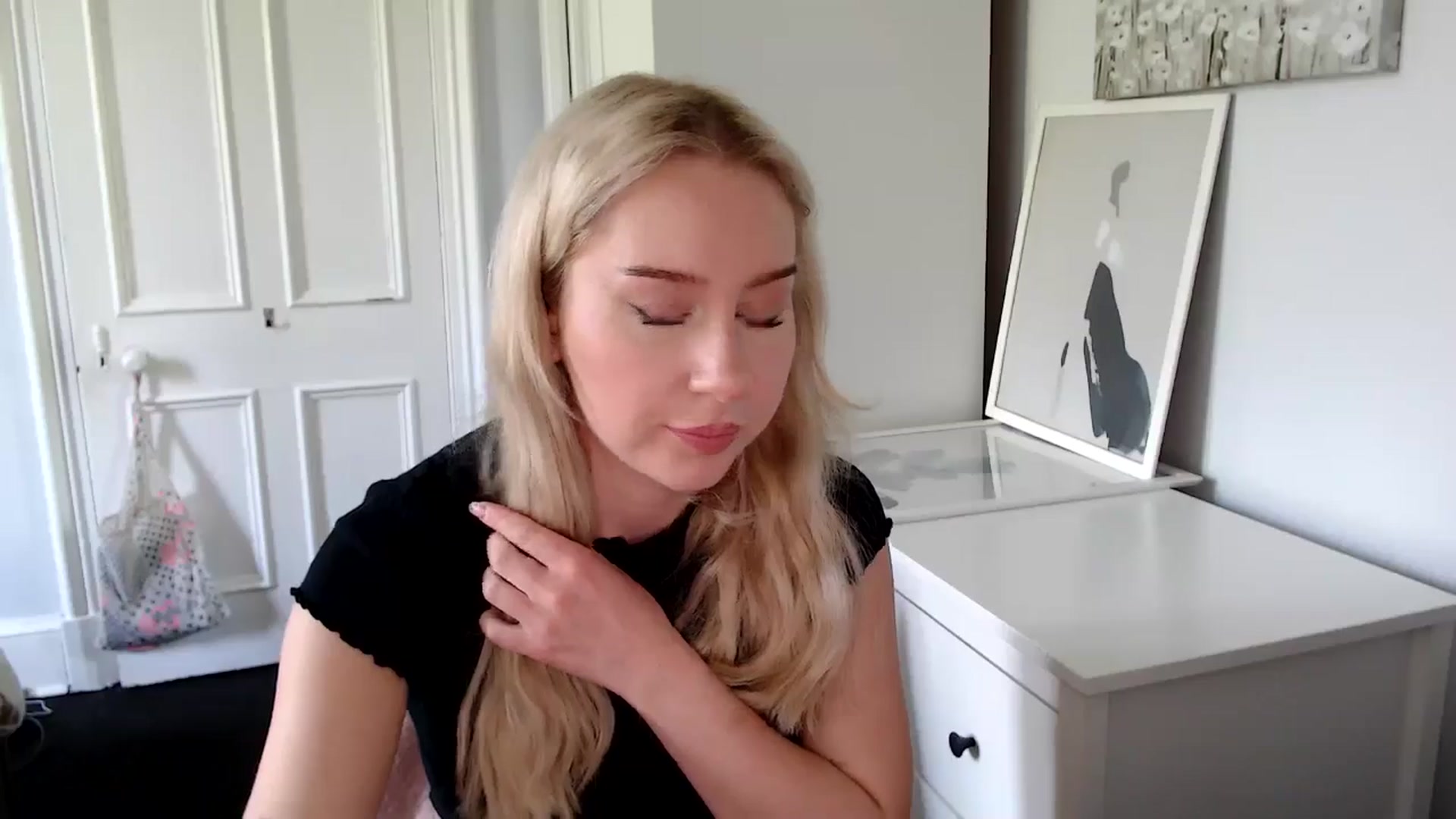 Gallery image thumbnail from British_Cutie's myfreecams stream on, 05/01/2025, 13:02 image 4 of 20