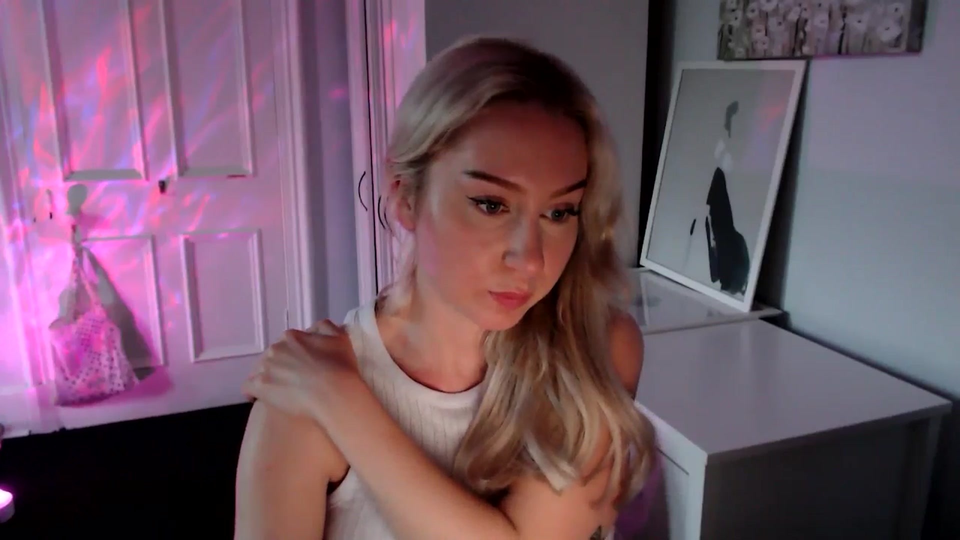 Gallery image thumbnail from British_Cutie's myfreecams stream on, 05/02/2025, 19:27 image 20 of 20