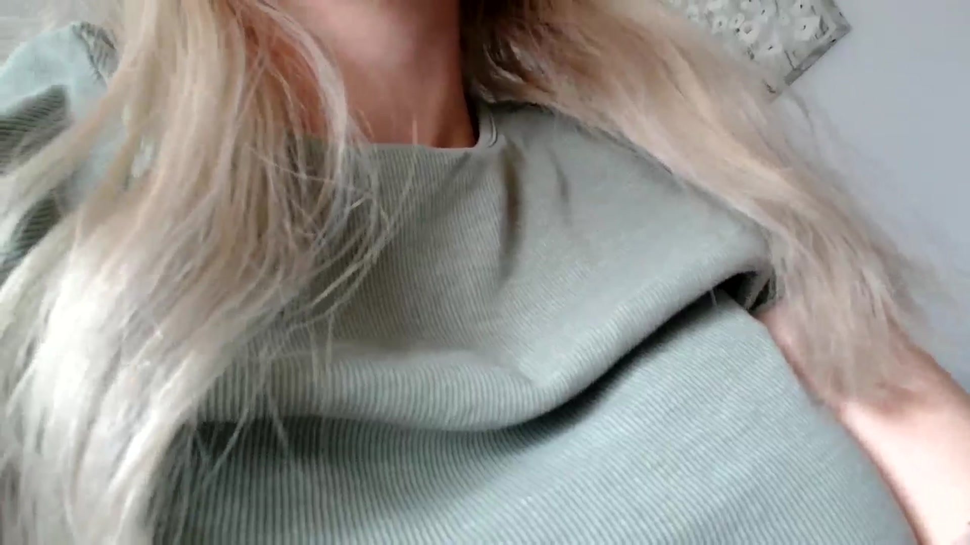 Gallery image thumbnail from British_Cutie's myfreecams stream on, 05/04/2025, 07:24 image 11 of 20