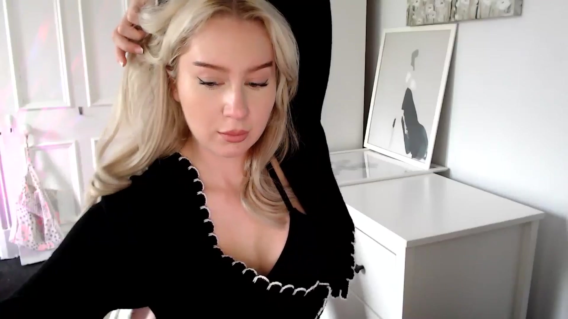 Gallery image thumbnail from British_Cutie's myfreecams stream on, 05/04/2025, 14:59 image 20 of 20