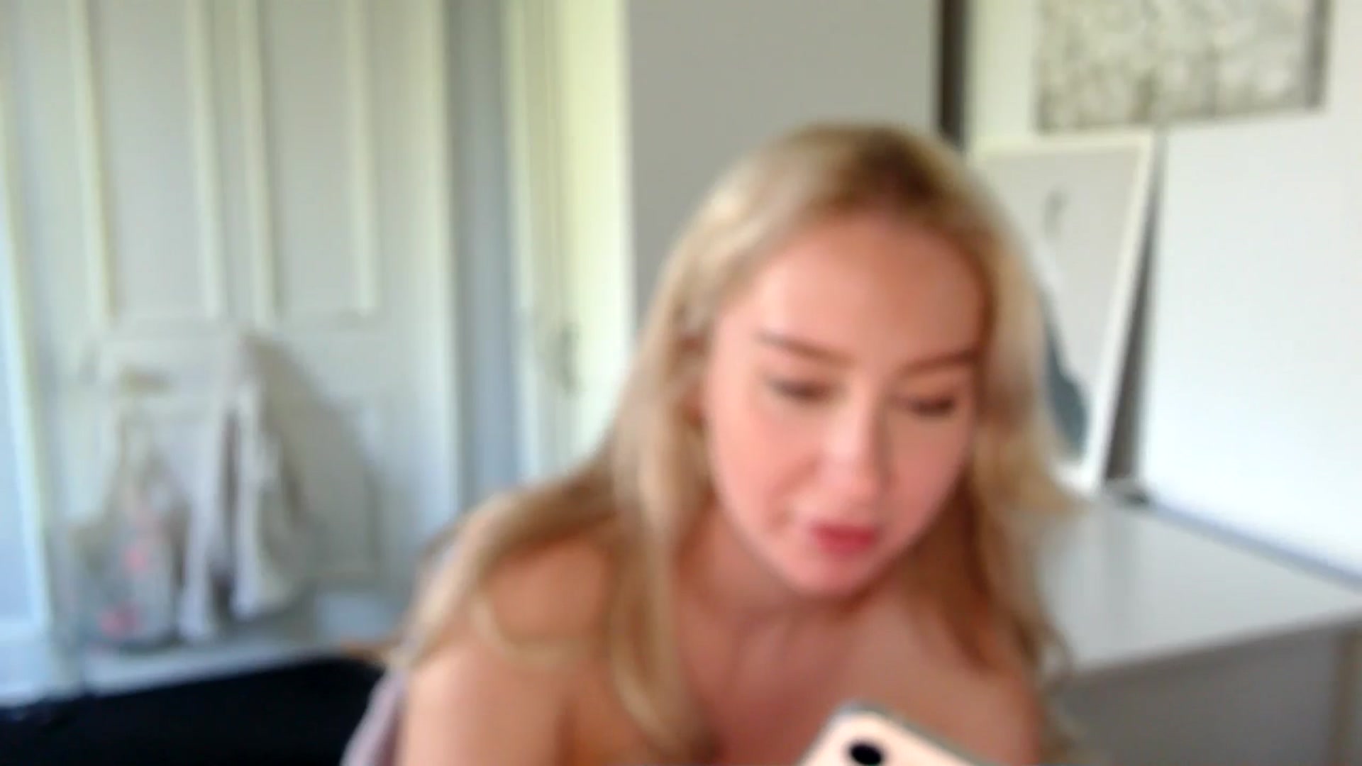 Gallery image thumbnail from British_Cutie's myfreecams stream on, 05/05/2025, 16:02 image 7 of 20
