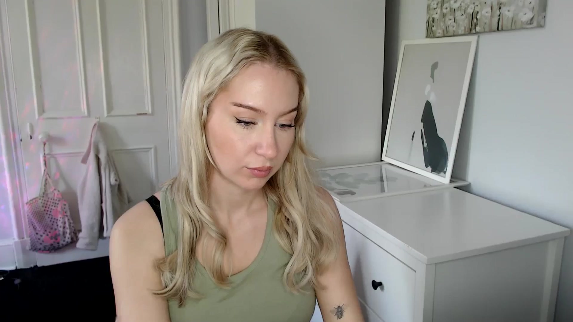 Gallery image thumbnail from British_Cutie's myfreecams stream on, 05/06/2025, 10:35 image 5 of 20