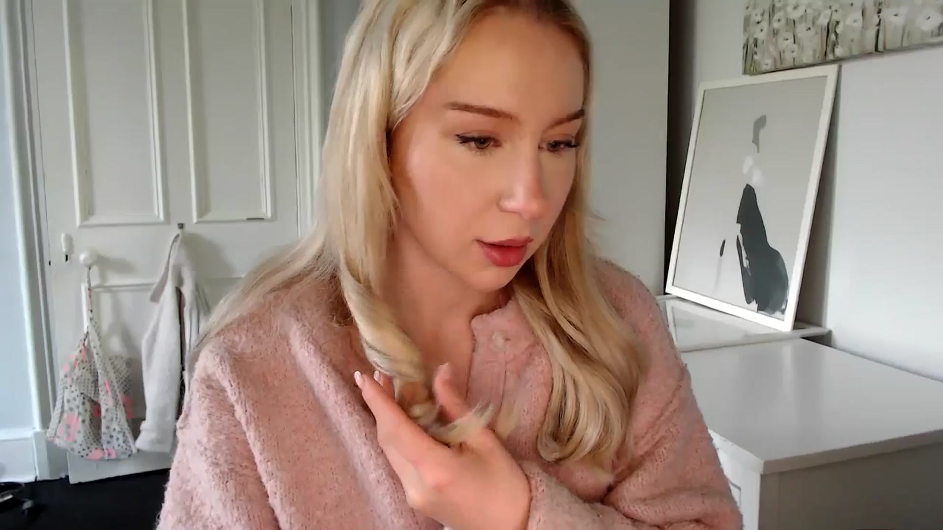 Gallery image thumbnail from British_Cutie's myfreecams stream on, 05/06/2025, 17:26 image 2 of 20