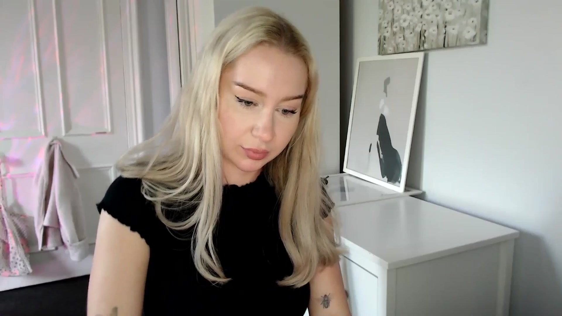 Gallery image thumbnail from British_Cutie's myfreecams stream on, 05/07/2025, 18:01 image 10 of 20