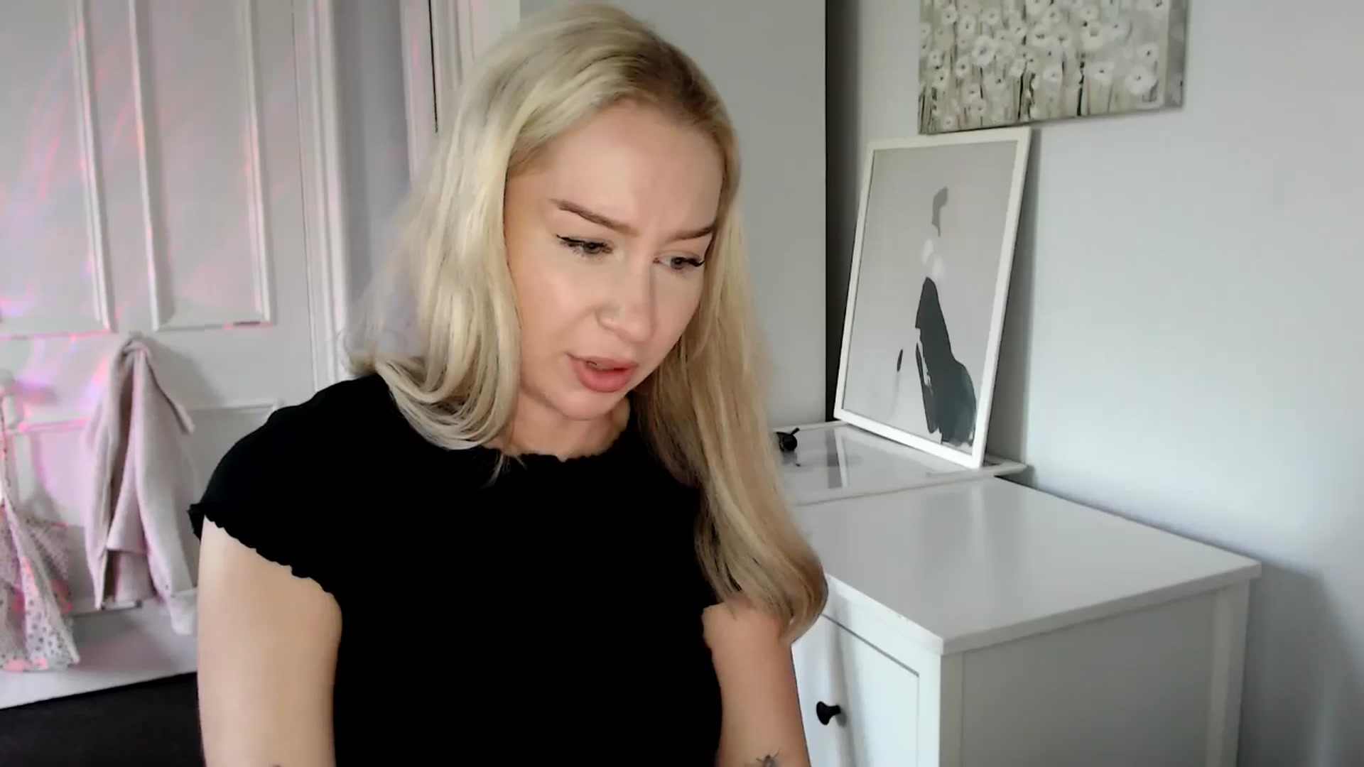 Gallery image thumbnail from British_Cutie's myfreecams stream on, 05/07/2025, 18:01 image 9 of 20