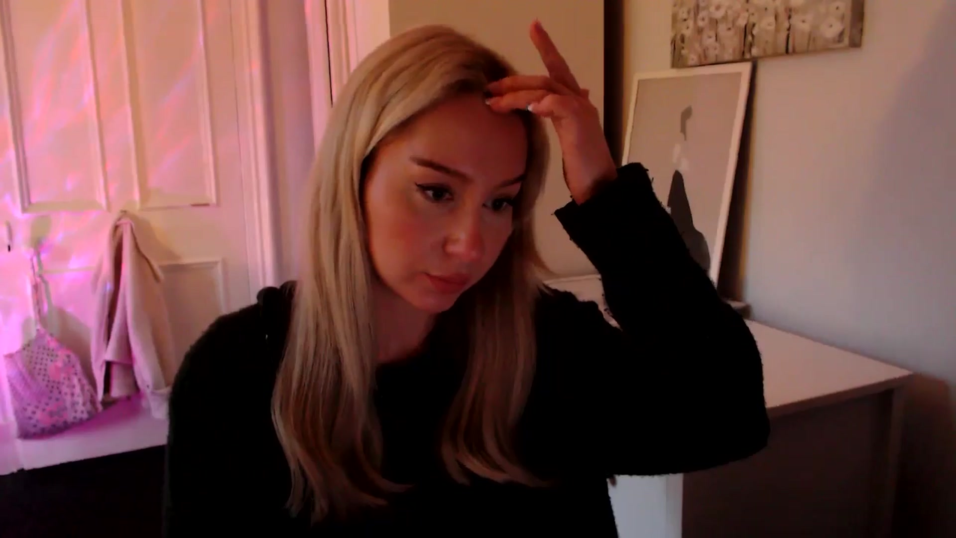 Gallery image thumbnail from British_Cutie's myfreecams stream on, 05/07/2025, 20:58 image 2 of 20