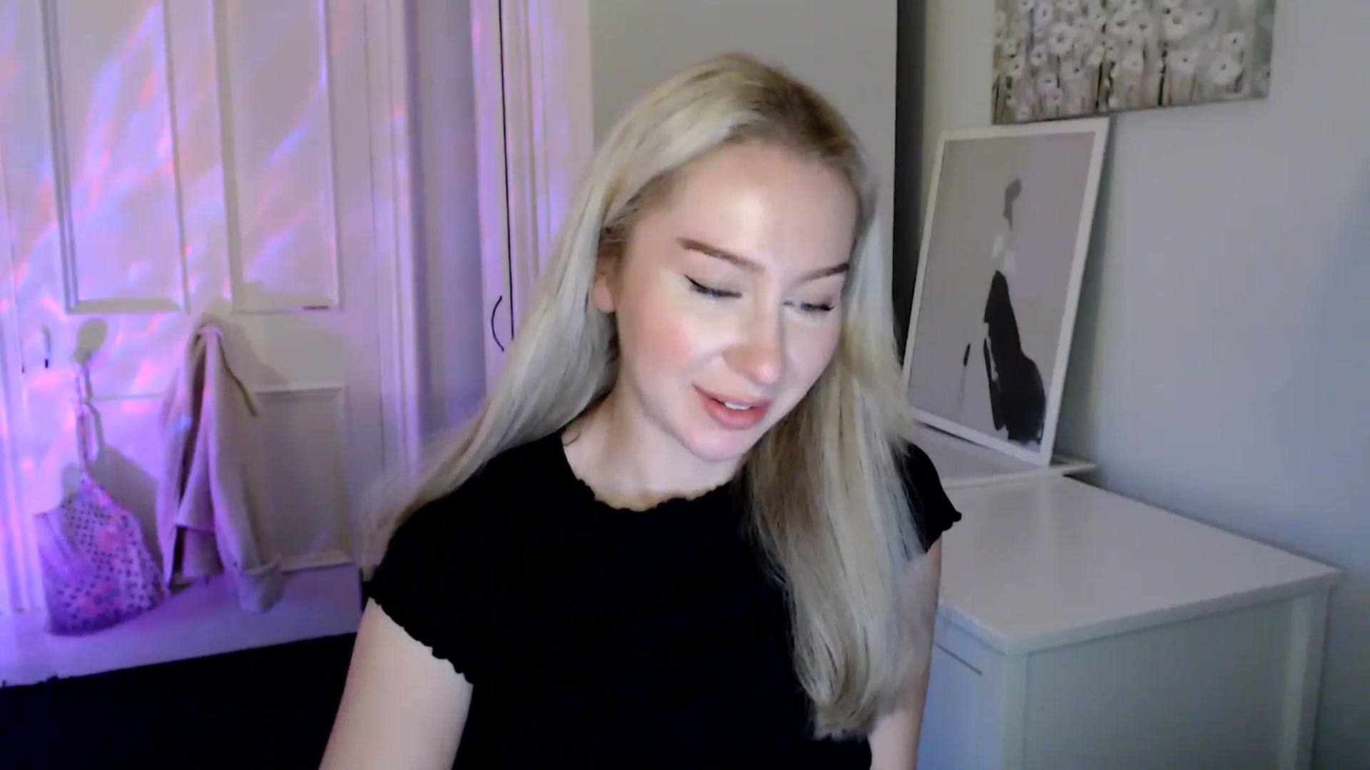 Gallery image thumbnail from British_Cutie's myfreecams stream on, 05/07/2025, 20:58 image 8 of 20