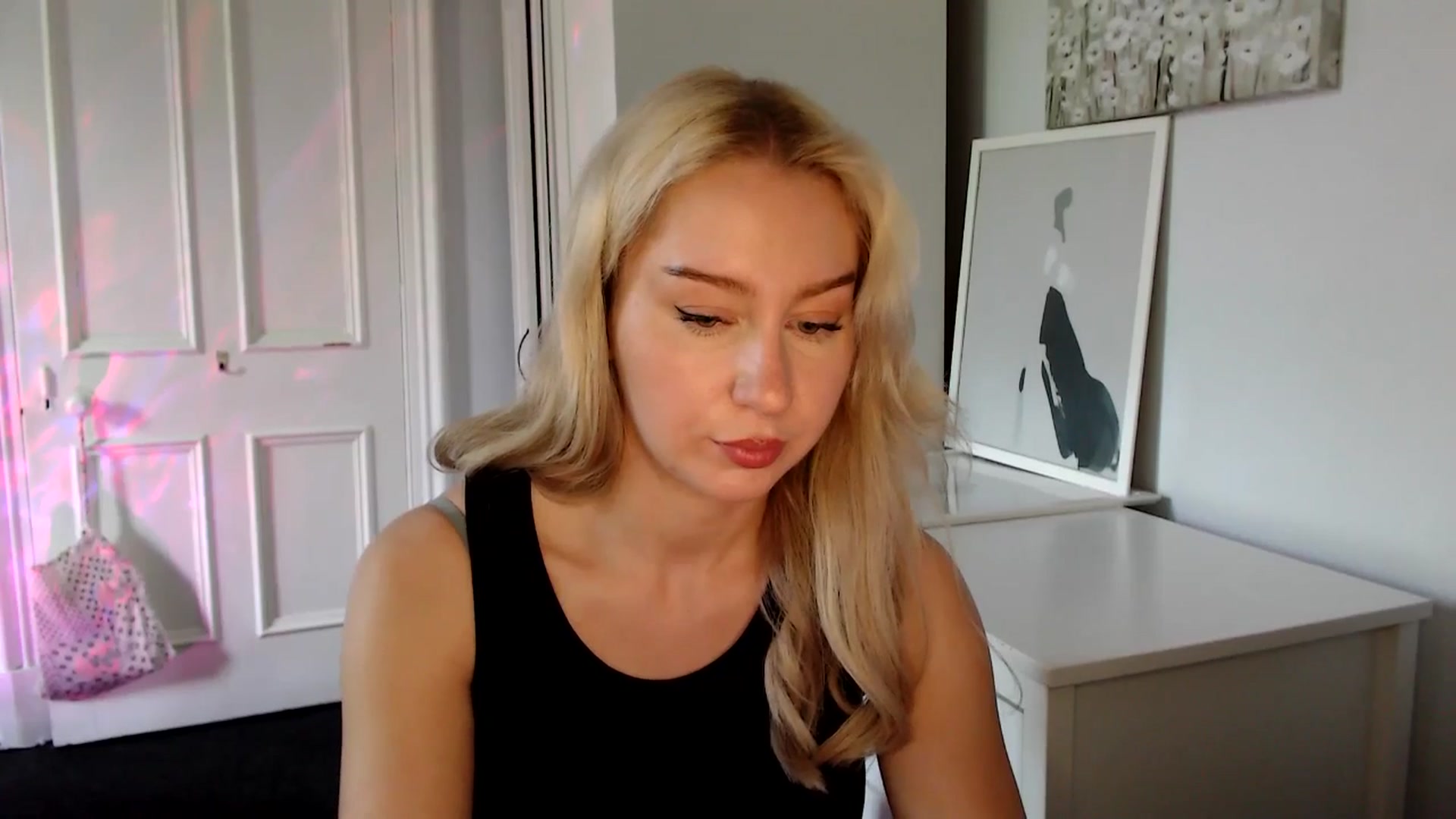 Gallery image thumbnail from British_Cutie's myfreecams stream on, 05/10/2025, 14:43 image 3 of 20