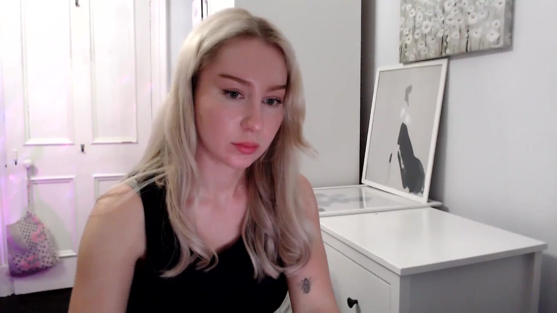 Gallery image thumbnail from British_Cutie's myfreecams stream on, 05/10/2025, 22:38 image 12 of 20