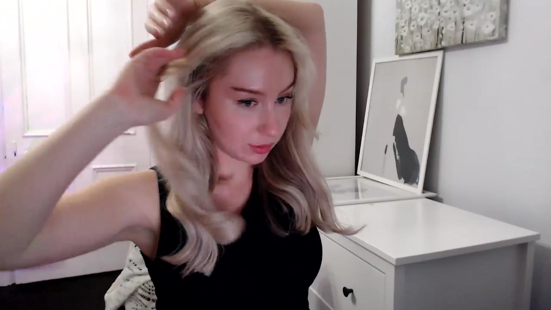 Gallery image thumbnail from British_Cutie's myfreecams stream on, 05/10/2025, 22:38 image 2 of 20