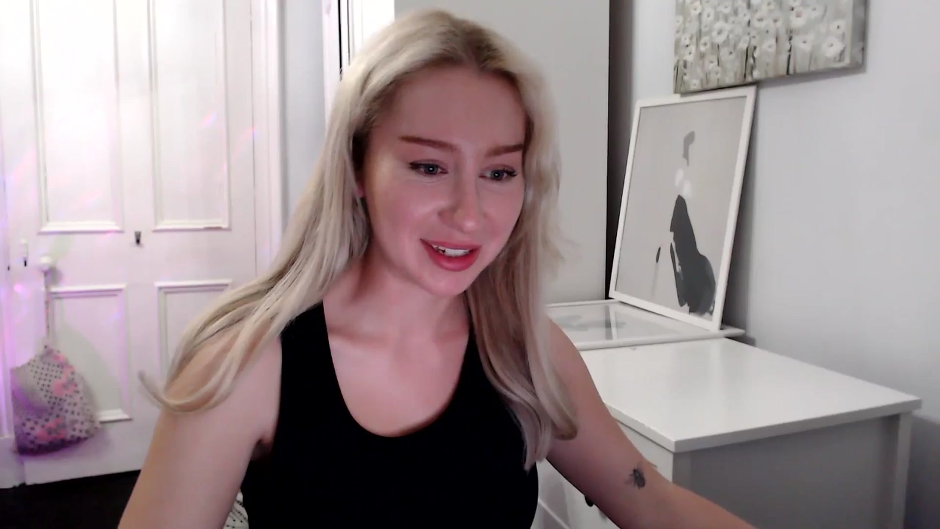 Gallery image thumbnail from British_Cutie's myfreecams stream on, 05/10/2025, 22:38 image 6 of 20
