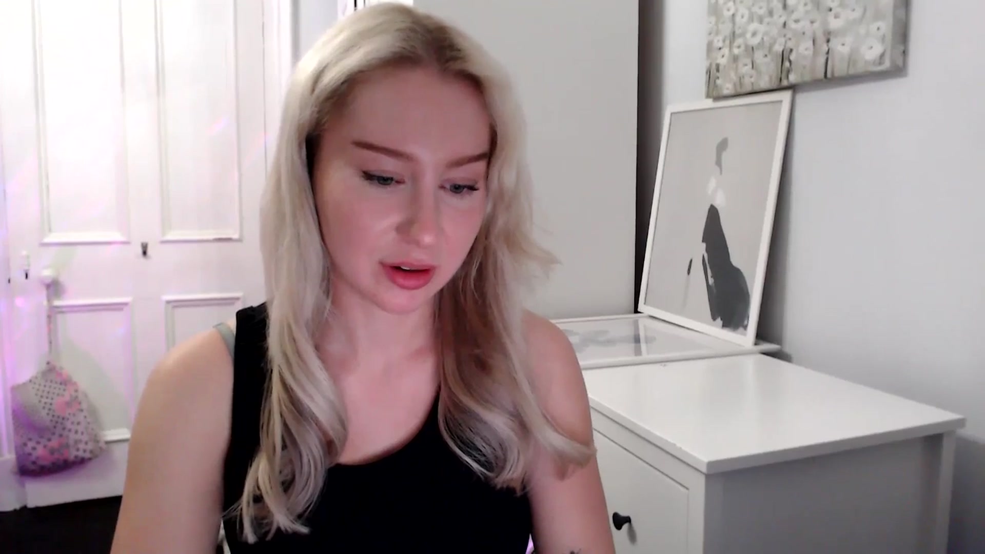 Gallery image thumbnail from British_Cutie's myfreecams stream on, 05/10/2025, 22:38 image 7 of 20