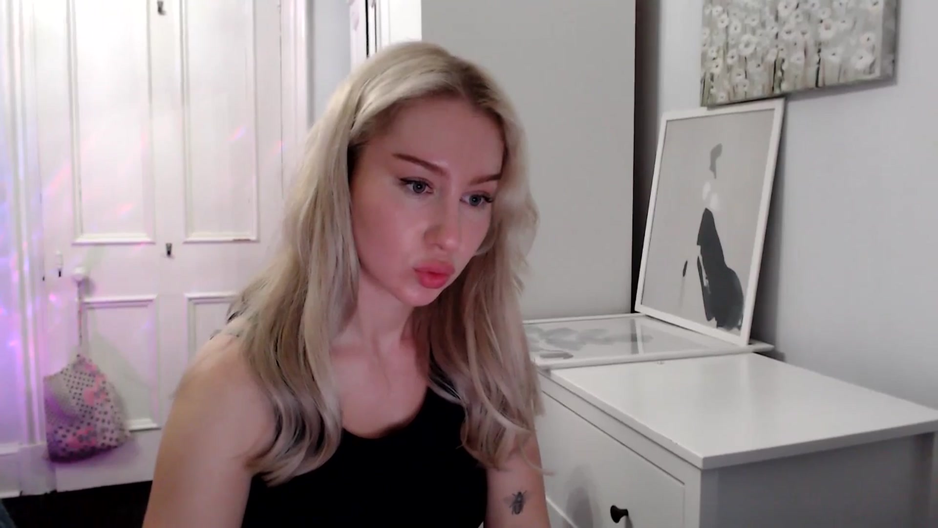 Gallery image thumbnail from British_Cutie's myfreecams stream on, 05/10/2025, 22:38 image 18 of 20