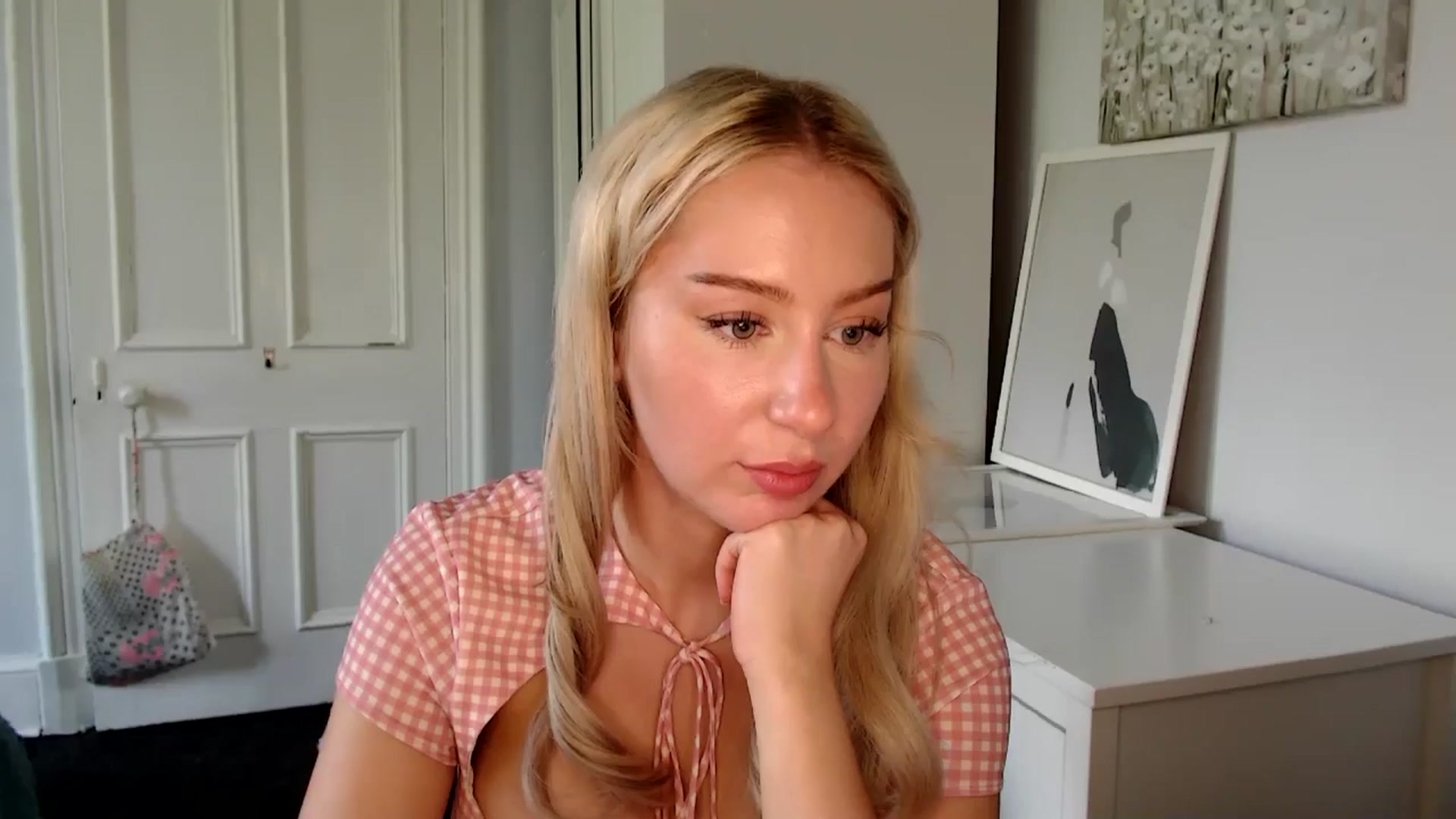 Gallery image thumbnail from British_Cutie's myfreecams stream on, 05/11/2025, 10:28 image 19 of 20