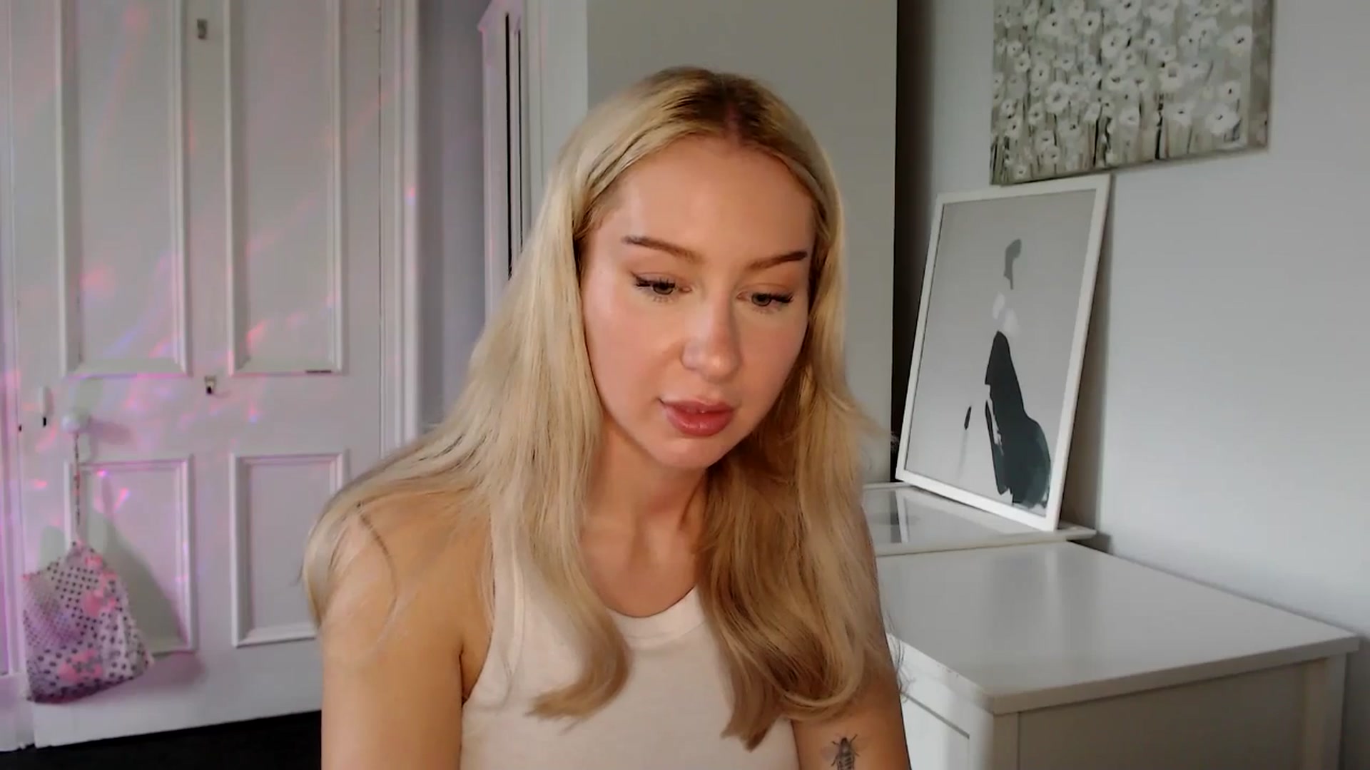 Gallery image thumbnail from British_Cutie's myfreecams stream on, 05/11/2025, 15:32 image 4 of 20
