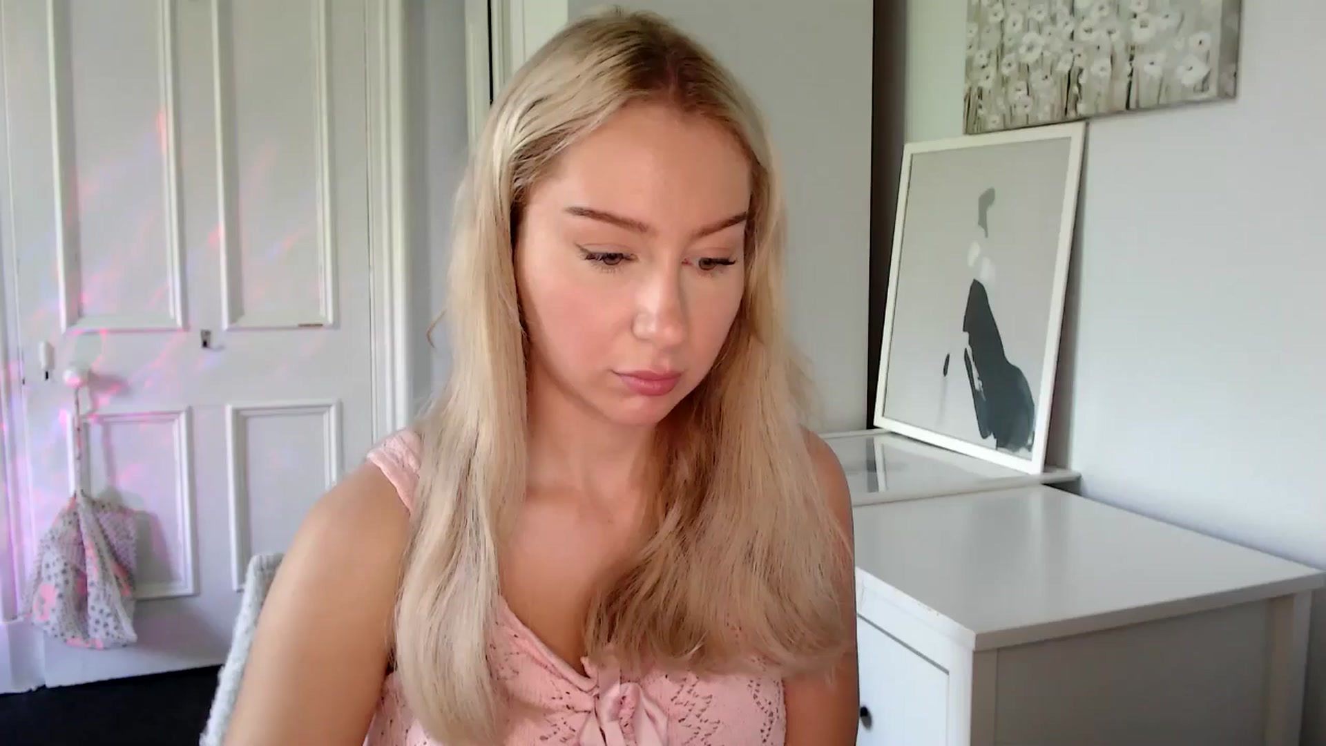 Gallery image thumbnail from British_Cutie's myfreecams stream on, 05/13/2025, 12:56 image 4 of 20