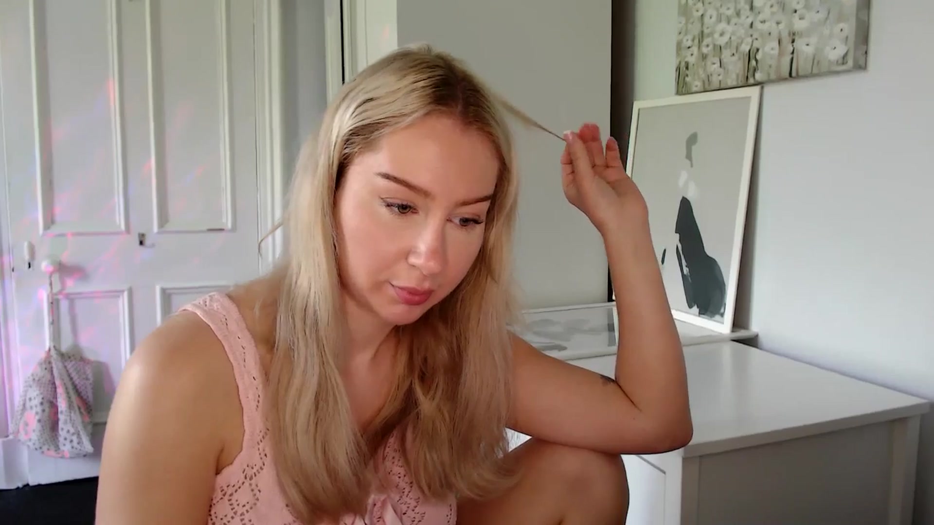 Gallery image thumbnail from British_Cutie's myfreecams stream on, 05/13/2025, 12:56 image 5 of 20