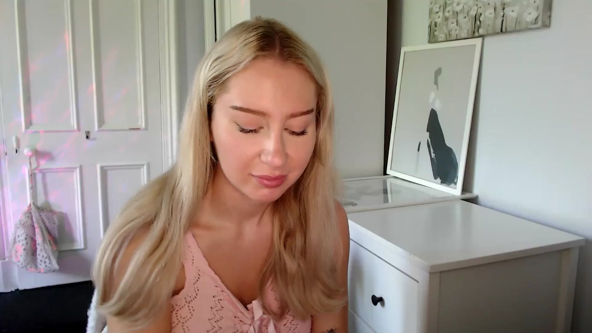 Gallery image thumbnail from British_Cutie's myfreecams stream on, 05/13/2025, 12:56 image 1 of 20