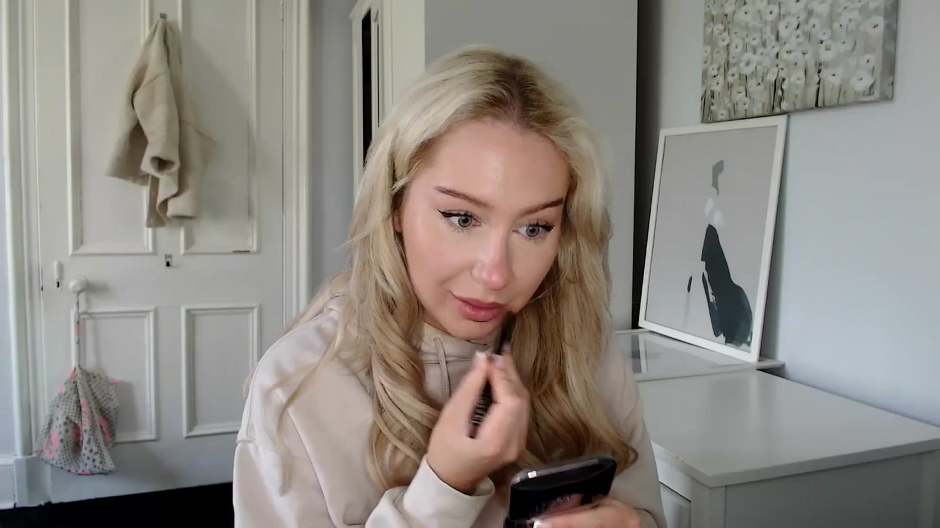 Gallery image thumbnail from British_Cutie's myfreecams stream on, 05/15/2025, 11:16 image 3 of 20