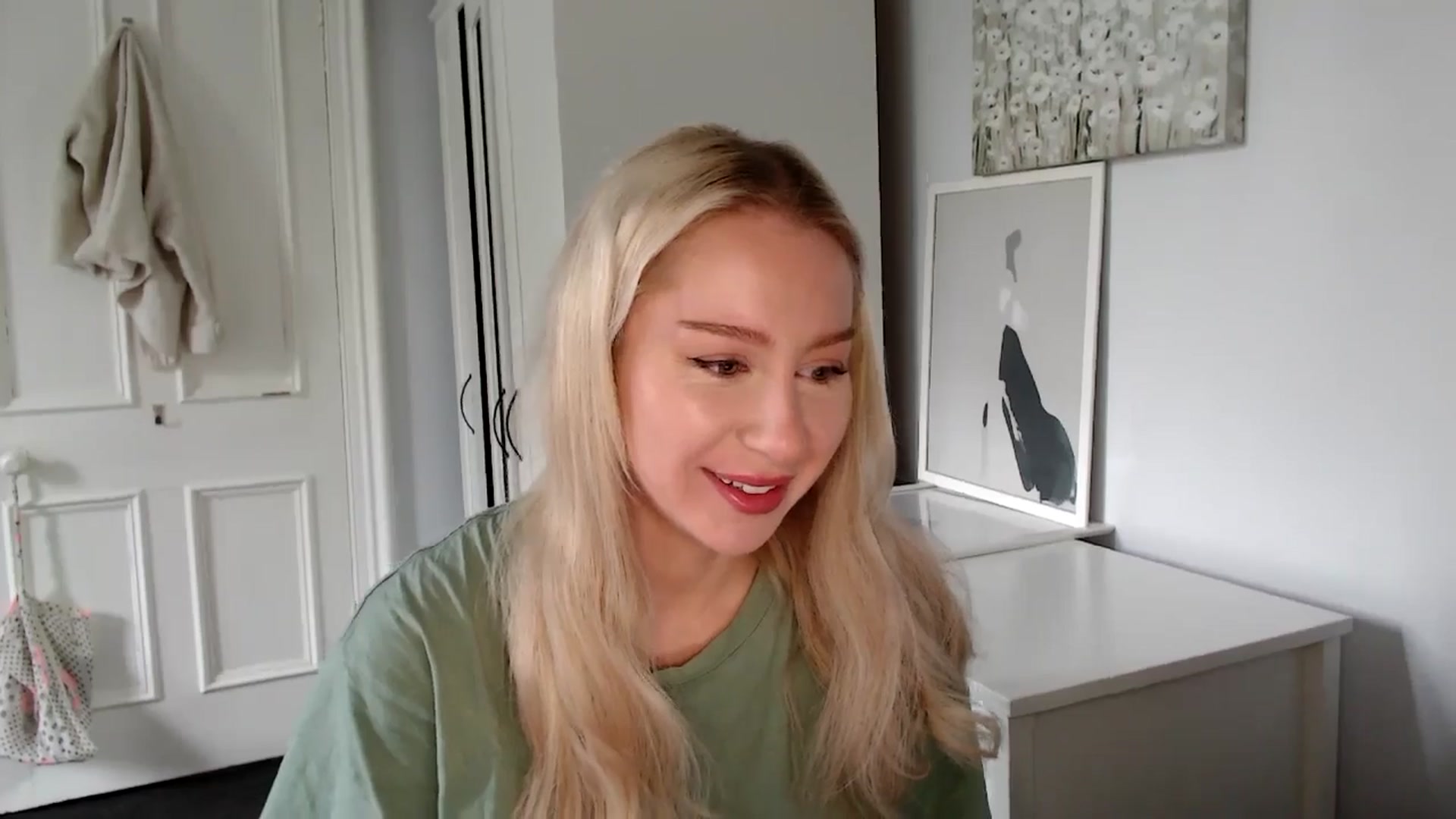 Gallery image thumbnail from British_Cutie's myfreecams stream on, 05/19/2025, 08:36 image 2 of 20