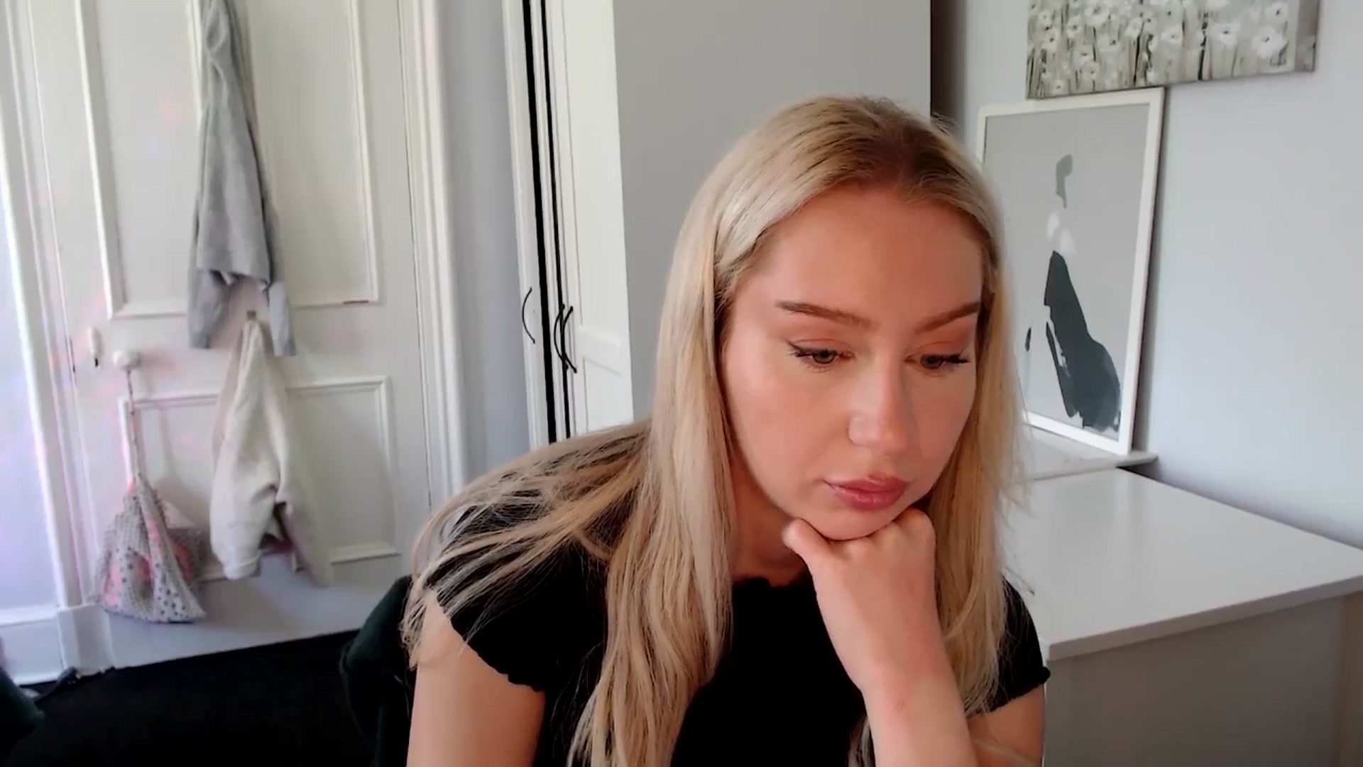Gallery image thumbnail from British_Cutie's myfreecams stream on, 05/28/2025, 09:21 image 19 of 20