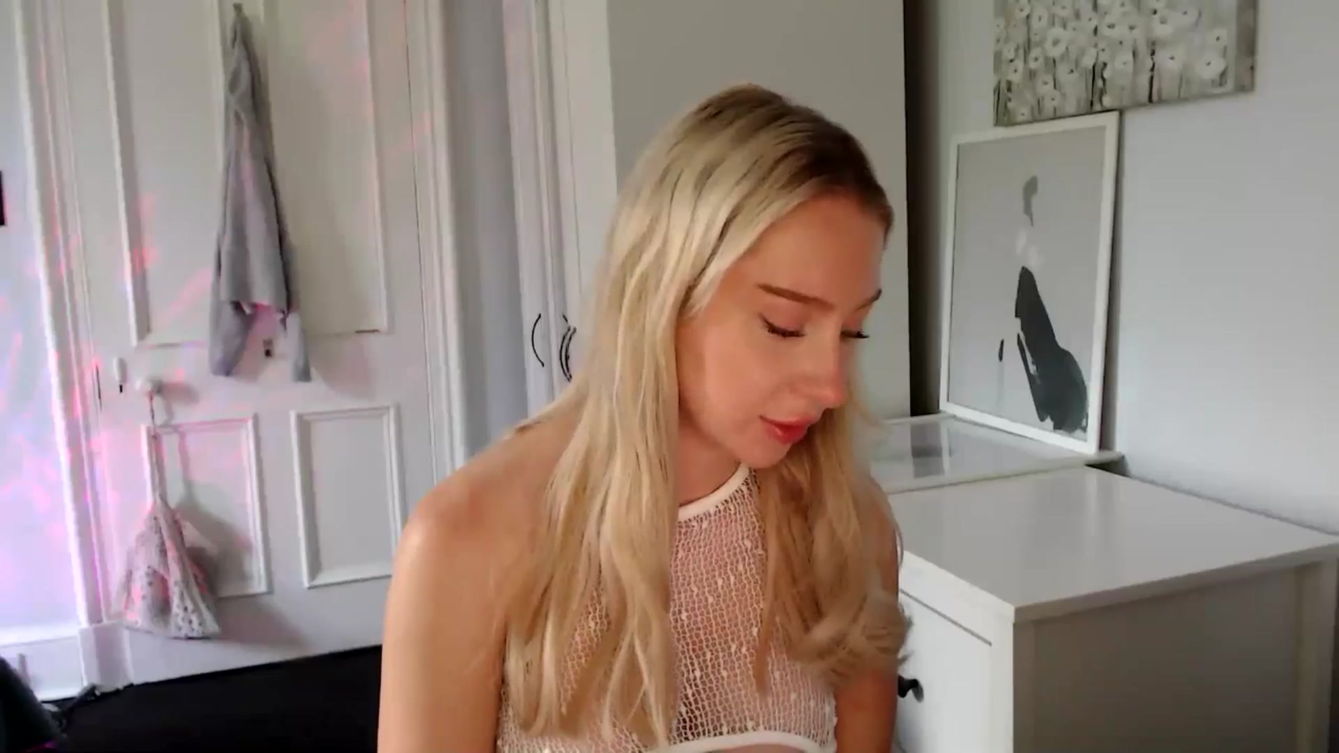 Gallery image thumbnail from British_Cutie's myfreecams stream on, 05/28/2025, 11:05 image 15 of 20