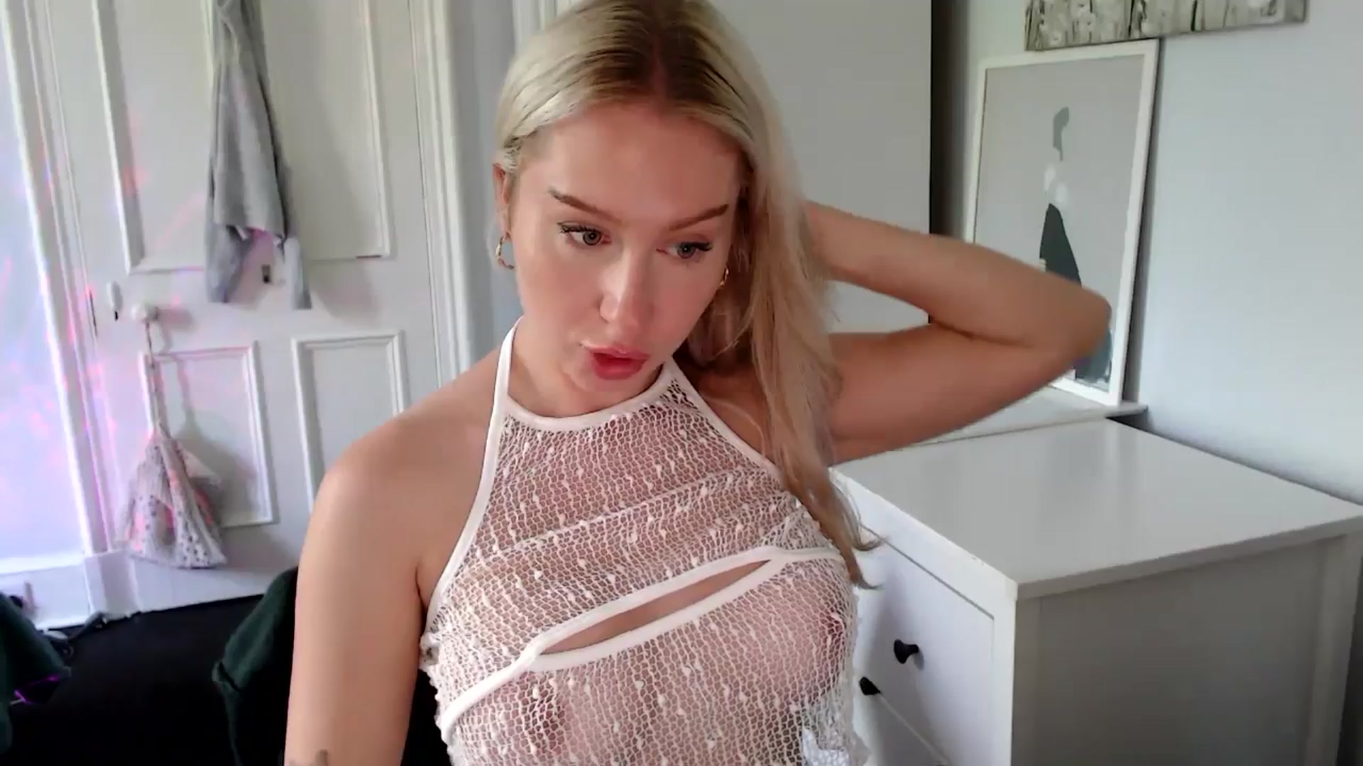 Gallery image thumbnail from British_Cutie's myfreecams stream on, 05/28/2025, 11:05 image 20 of 20