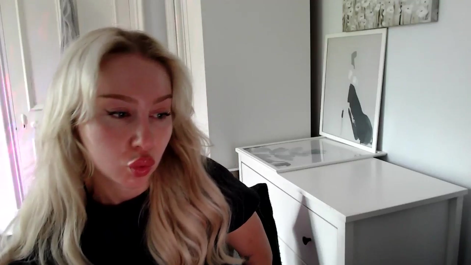 Gallery image thumbnail from British_Cutie's myfreecams stream on, 05/28/2025, 16:06 image 5 of 20