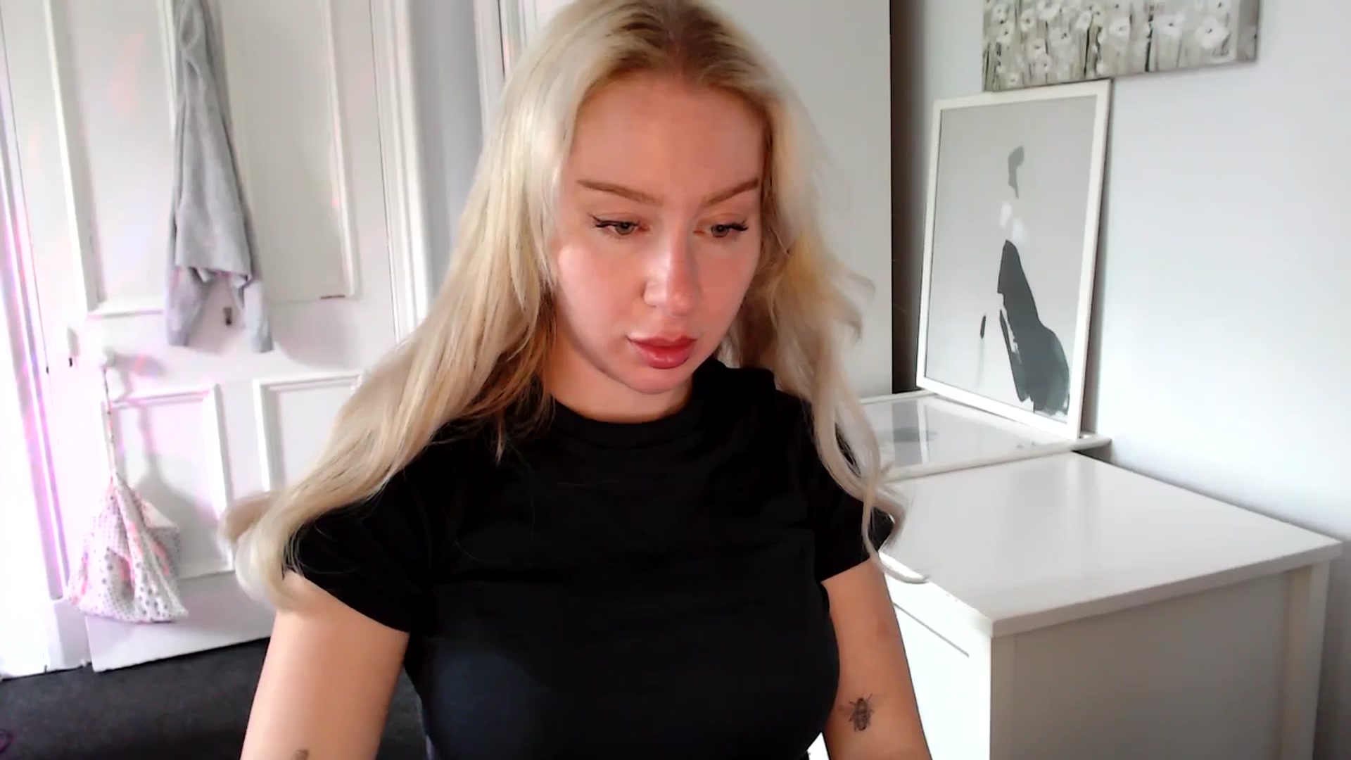 Gallery image thumbnail from British_Cutie's myfreecams stream on, 05/28/2025, 16:06 image 9 of 20