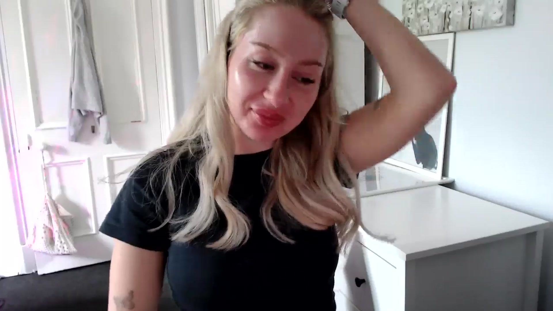 Gallery image thumbnail from British_Cutie's myfreecams stream on, 05/28/2025, 16:06 image 4 of 20