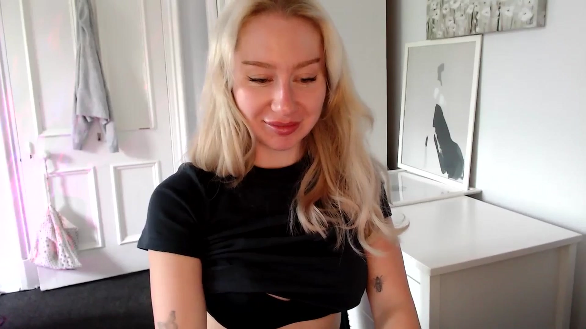 Gallery image thumbnail from British_Cutie's myfreecams stream on, 05/28/2025, 16:06 image 10 of 20