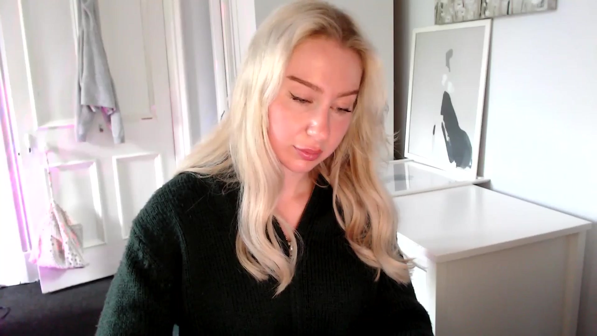 Gallery image thumbnail from British_Cutie's myfreecams stream on, 05/28/2025, 17:08 image 14 of 20