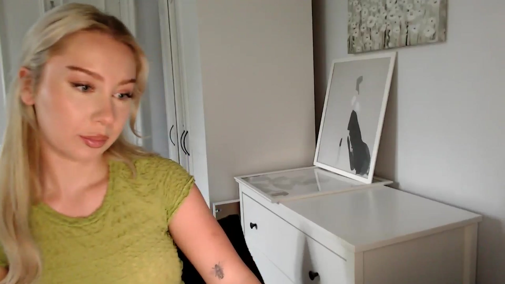 Gallery image thumbnail from British_Cutie's myfreecams stream on, 05/28/2025, 19:15 image 4 of 20