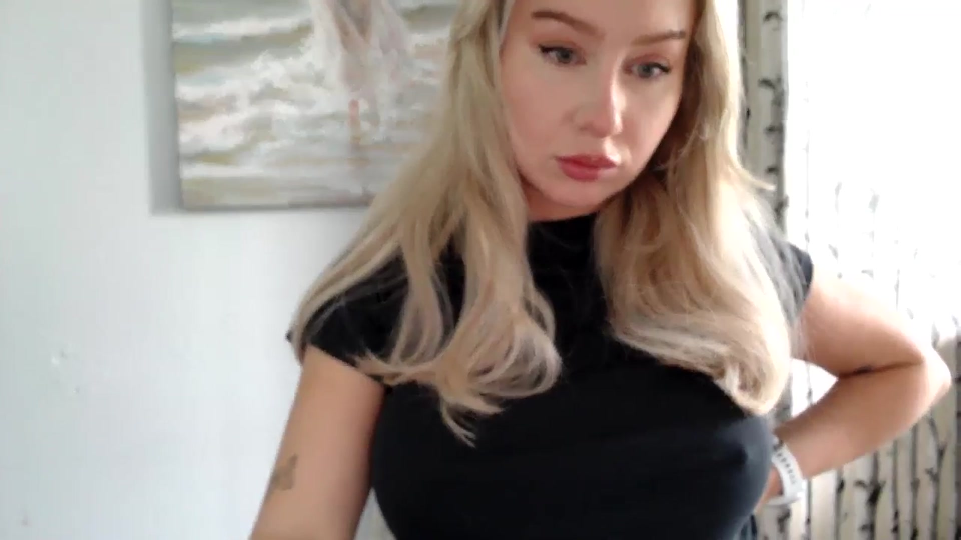 Gallery image thumbnail from British_Cutie's myfreecams stream on, 05/29/2025, 10:52 image 17 of 20