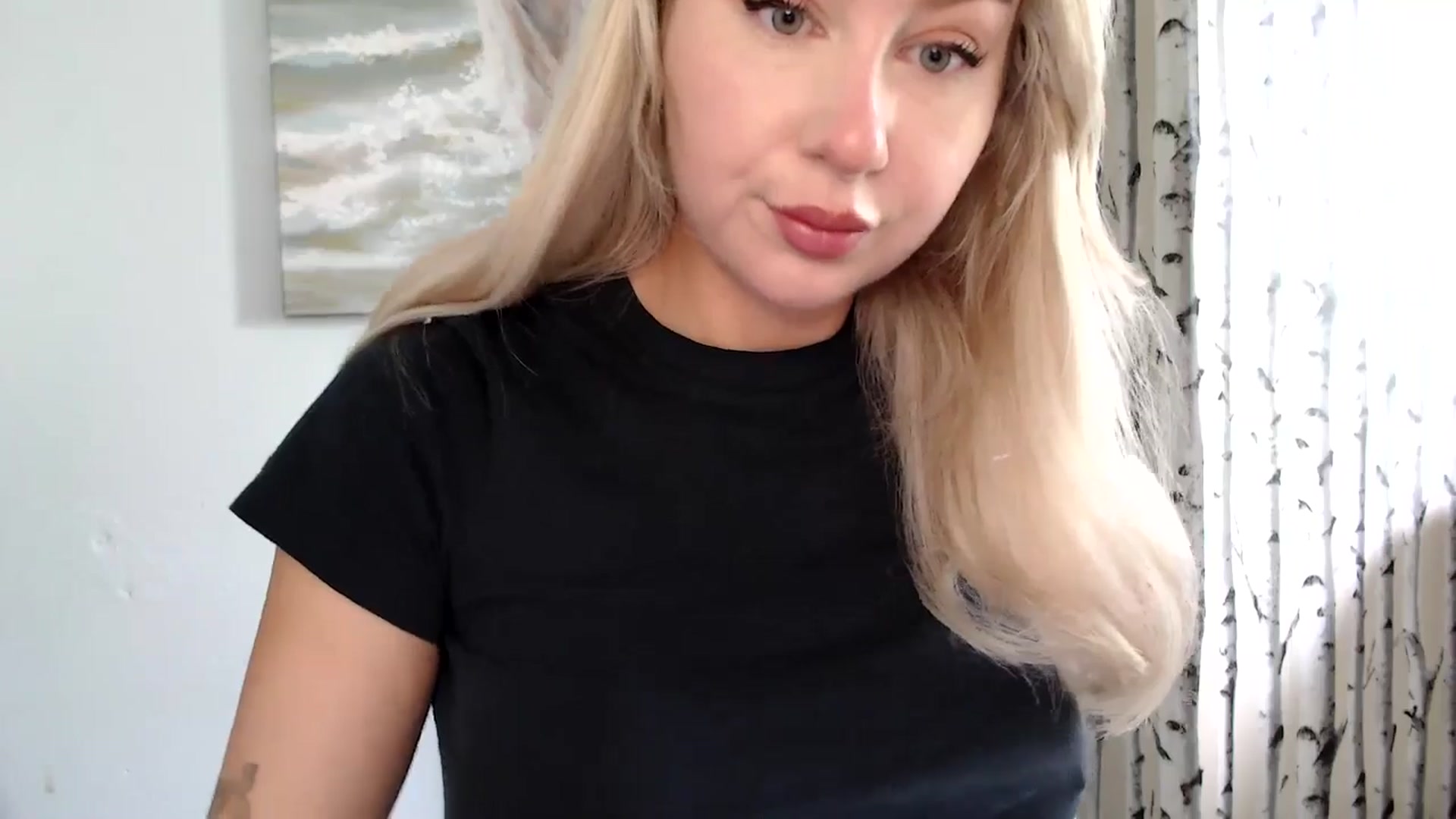 Gallery image thumbnail from British_Cutie's myfreecams stream on, 05/29/2025, 10:52 image 15 of 20