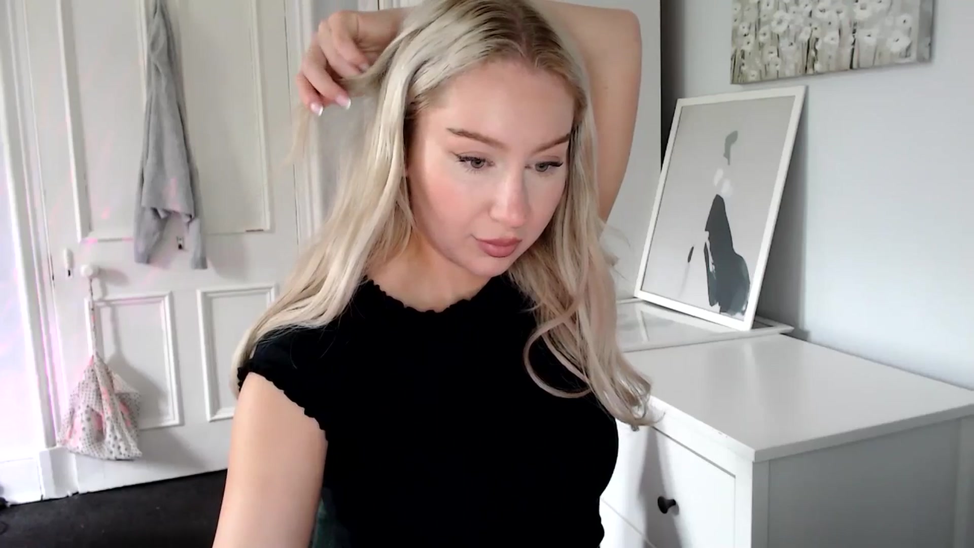Gallery image thumbnail from British_Cutie's myfreecams stream on, 05/29/2025, 14:48 image 3 of 20