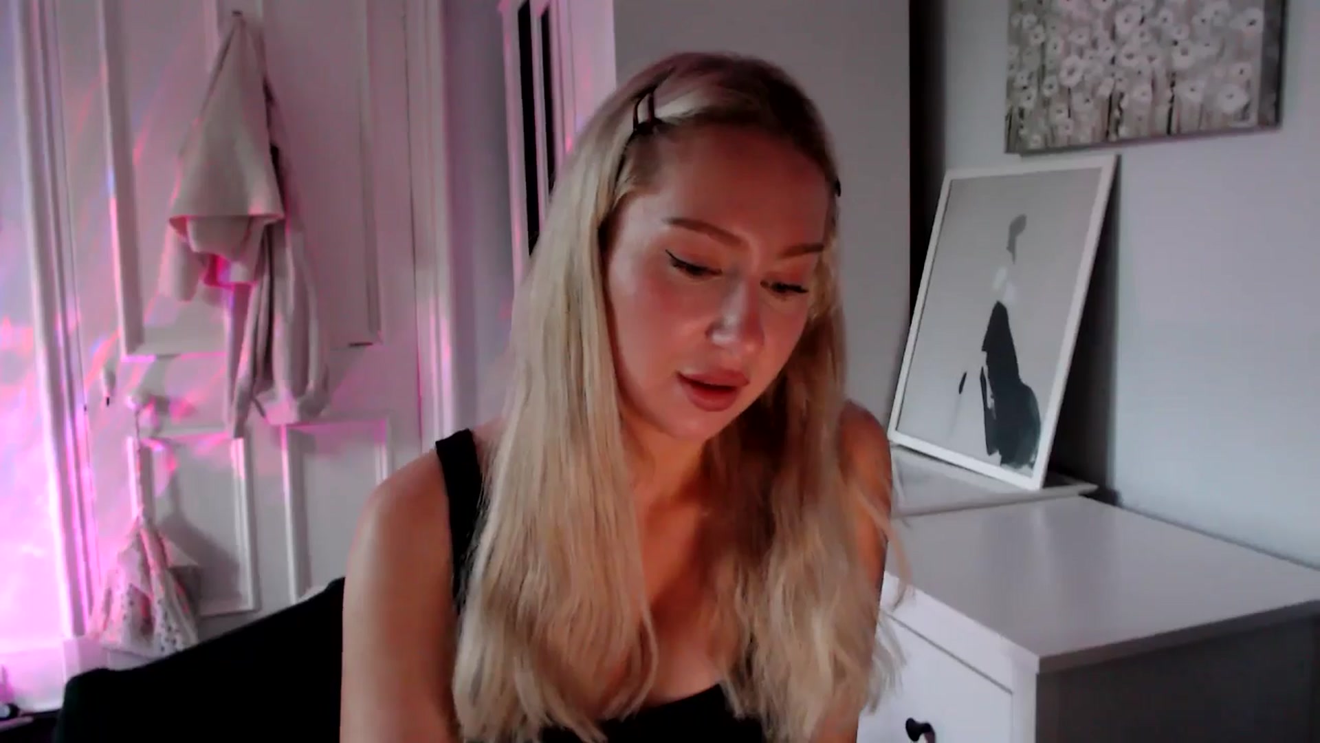 Gallery image thumbnail from British_Cutie's myfreecams stream on, 05/30/2025, 20:10 image 8 of 20