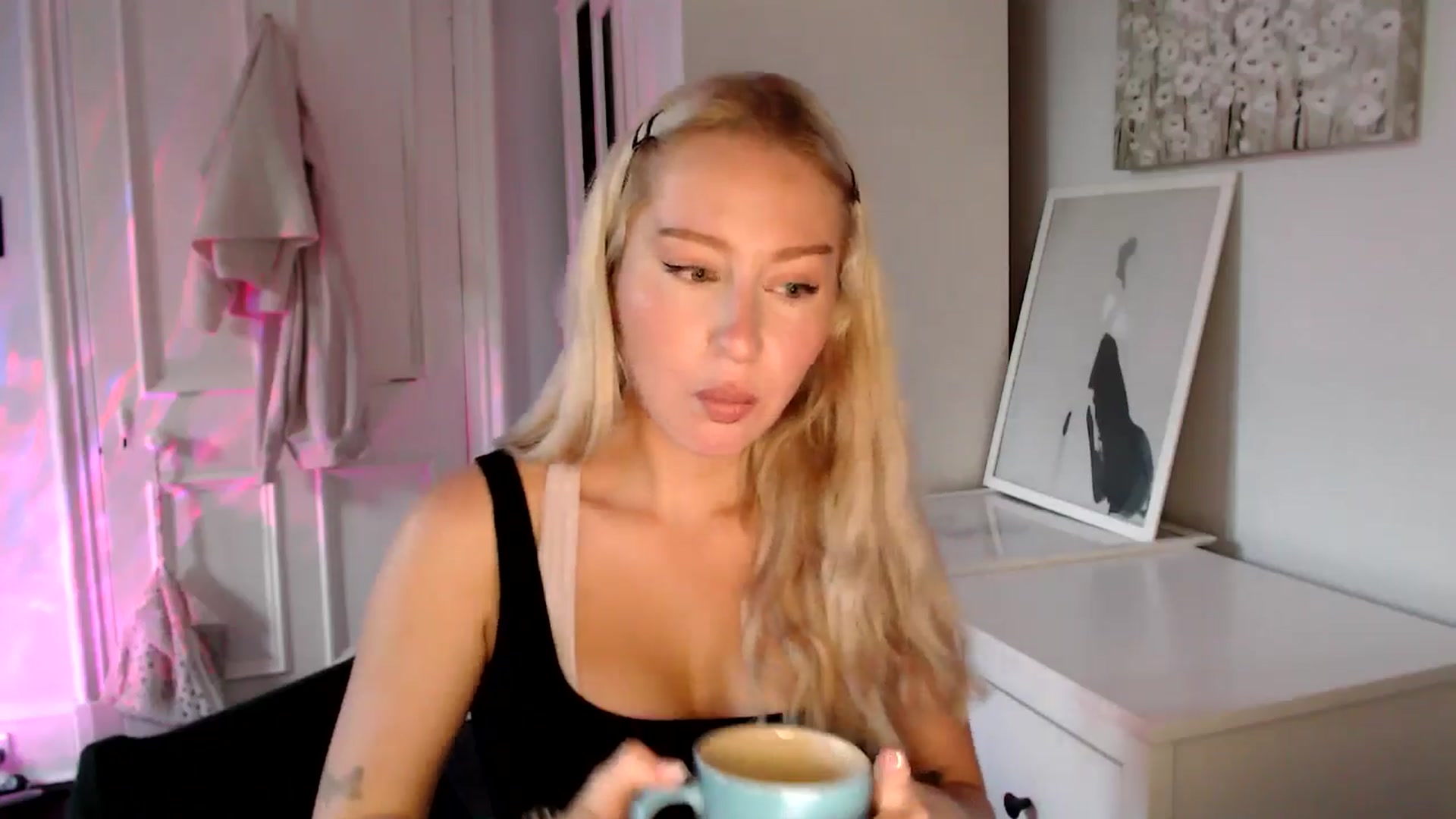 Gallery image thumbnail from British_Cutie's myfreecams stream on, 05/30/2025, 20:10 image 6 of 20