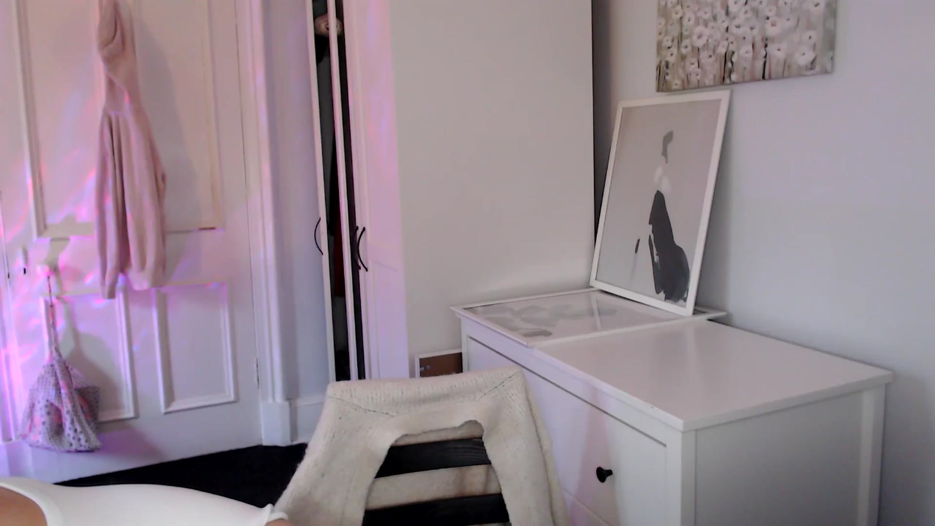 Gallery image thumbnail from British_Cutie's myfreecams stream on, 05/31/2025, 18:20 image 7 of 20